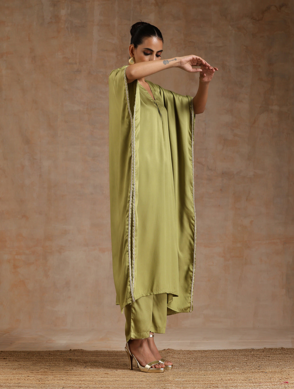 trueBrowns Light Green Modal Satin Kaftan Kurta Set