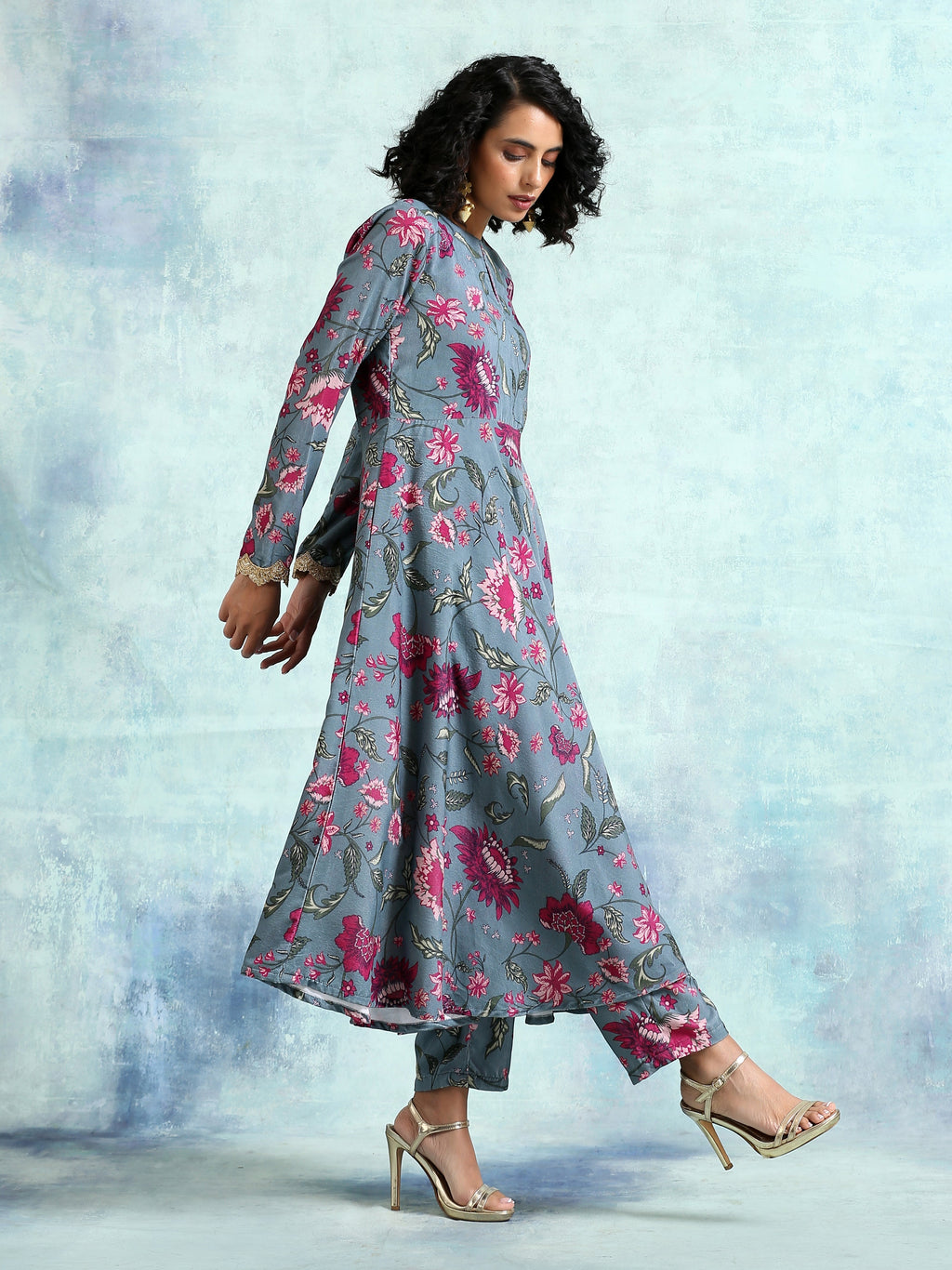 trueBrowns Grey Printed Velvet Anarkali Kurta