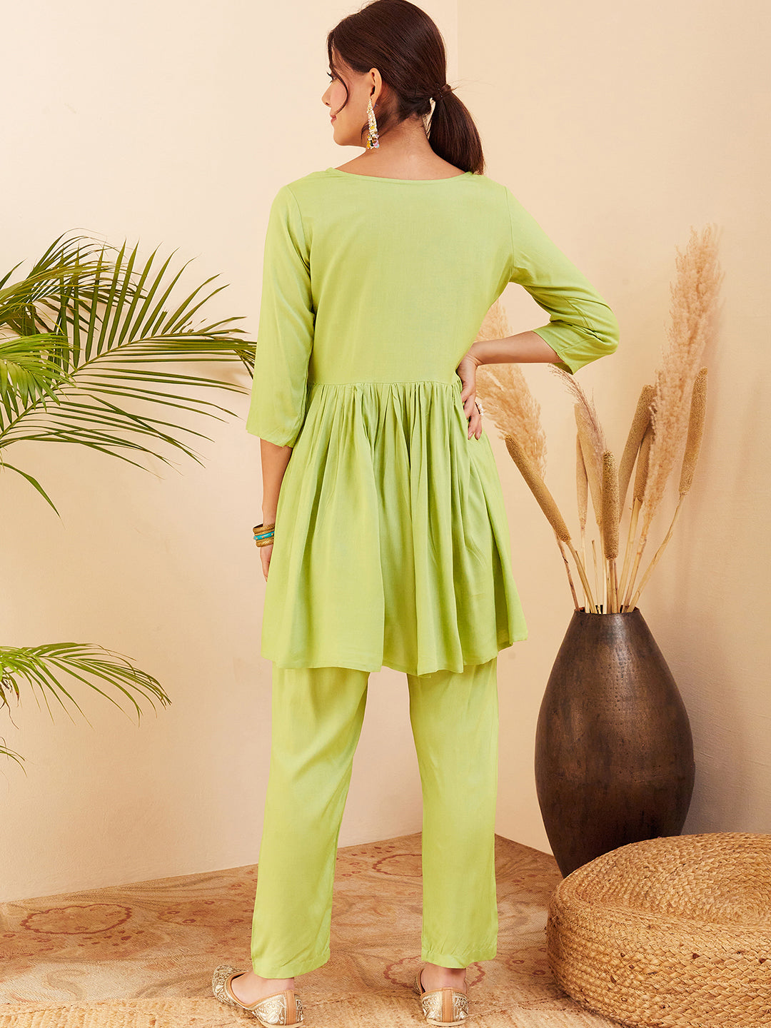 InWeave Women's Pear Green Round Neck Square Gota Work Kurta Pant Set