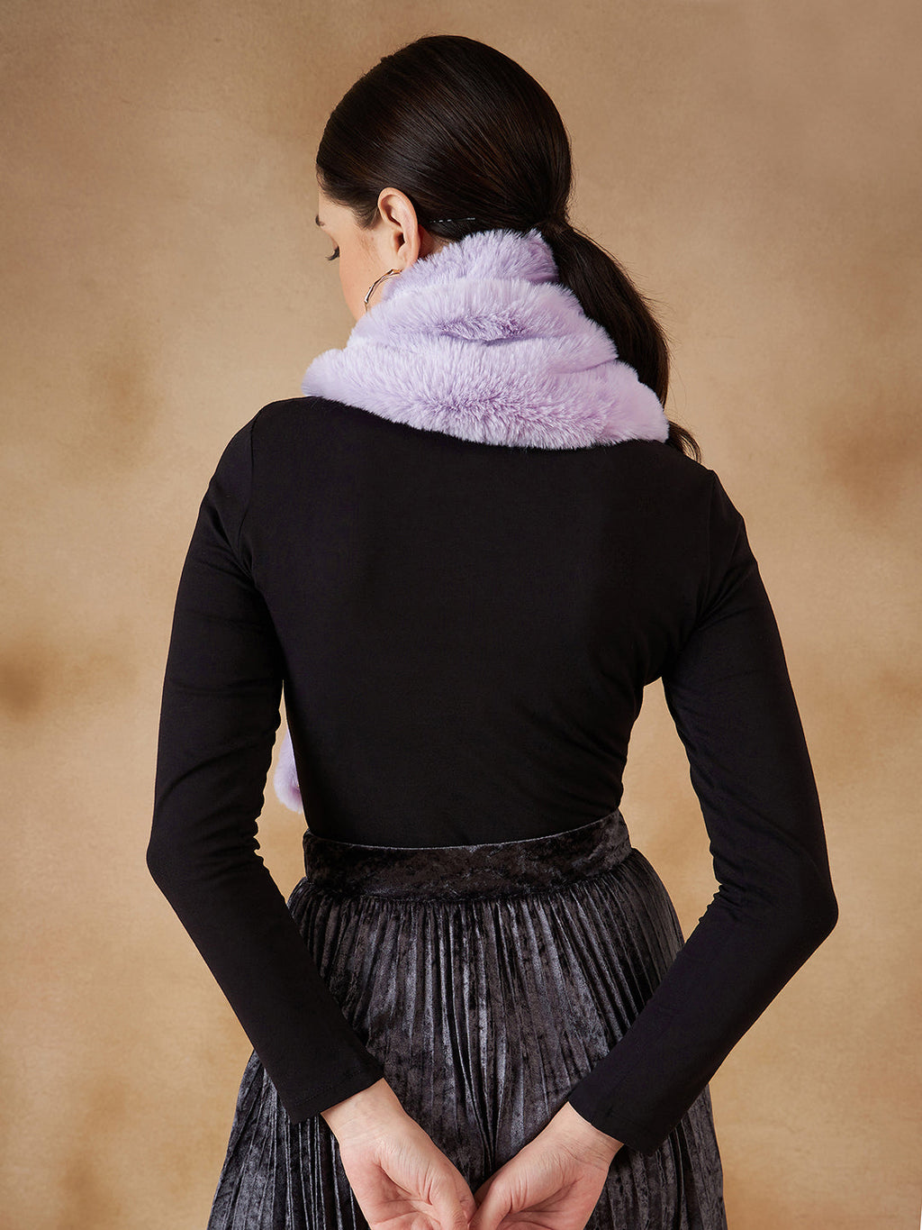 InWeave Women's Light Mauve Faux Fur Neck Warmer