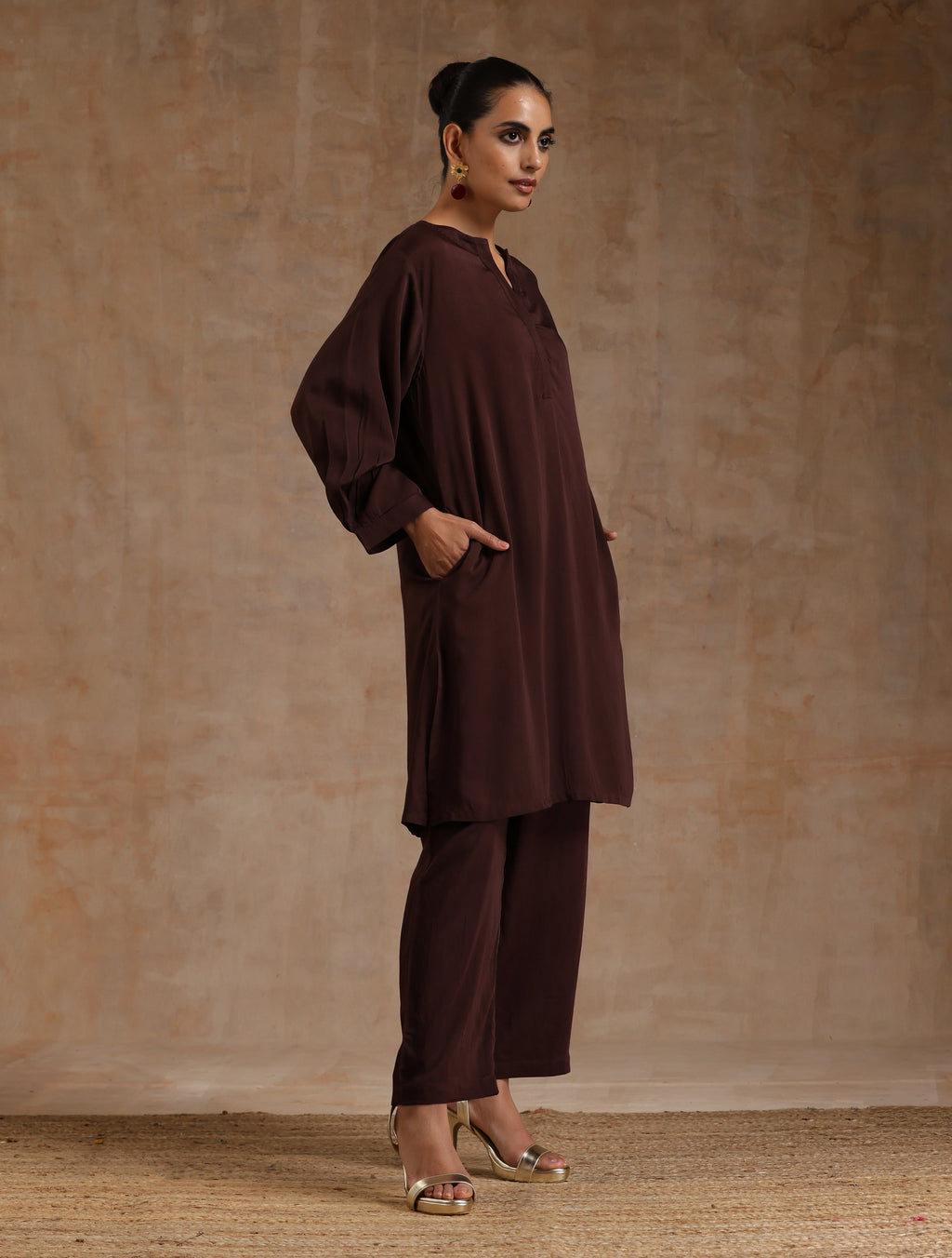 trueBrowns Cola Brown Modal Satin Relax Co-ord Set