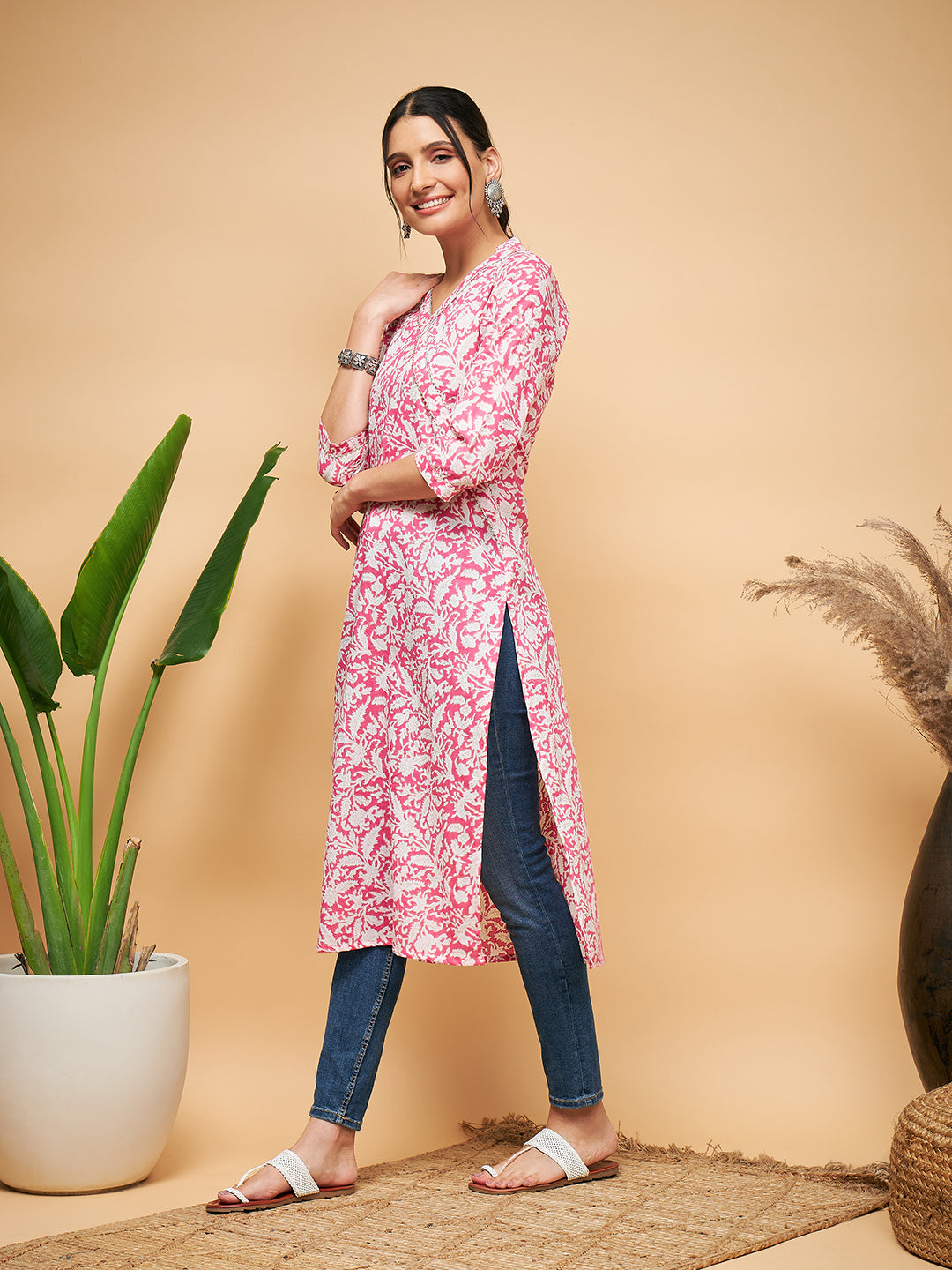 InWeave Women's Pink Foil White Print Angrakha Stright Kurta
