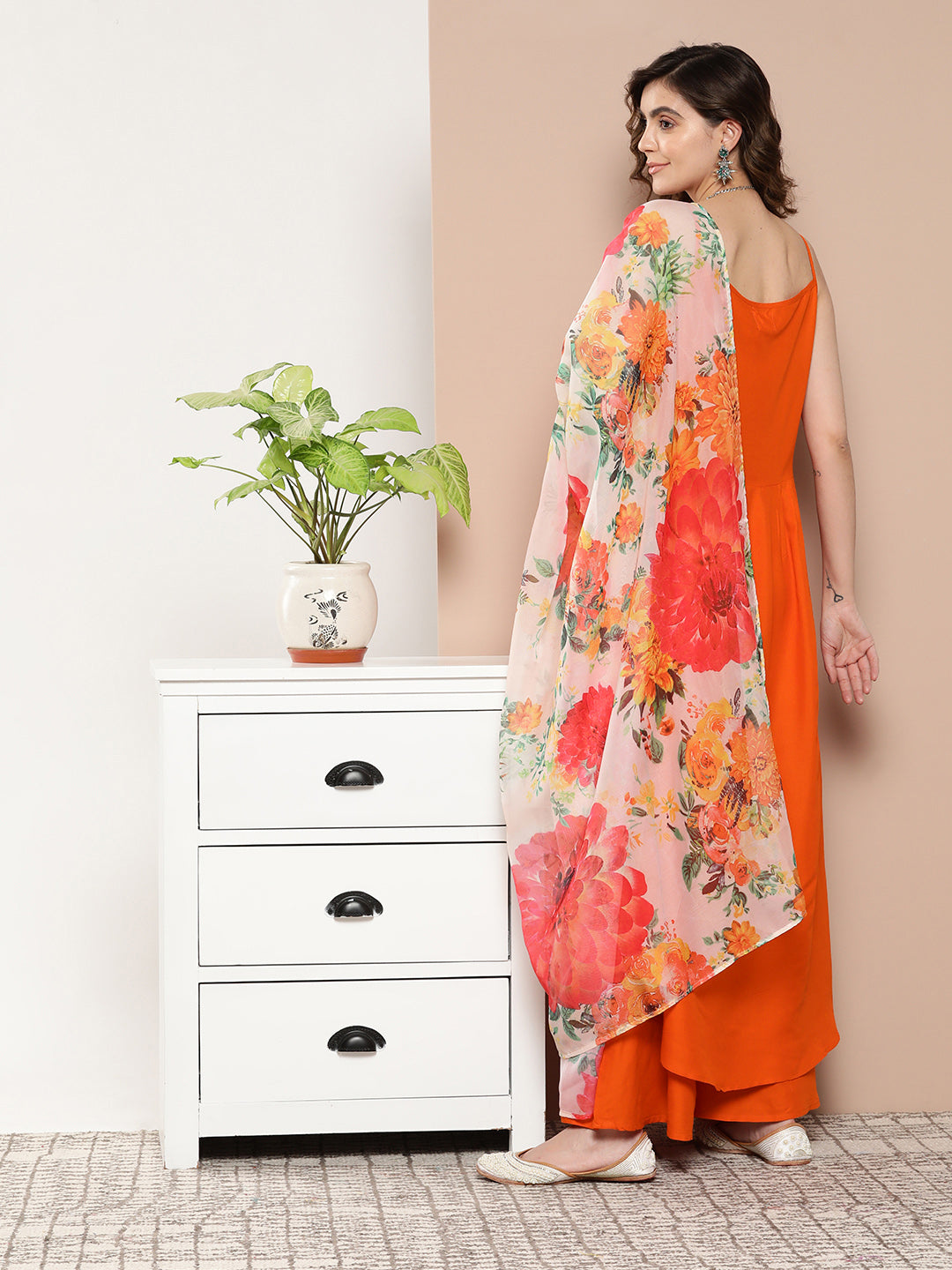 InWeave Women's Orange Strppy Set With Red Big Floral Print Dupatta