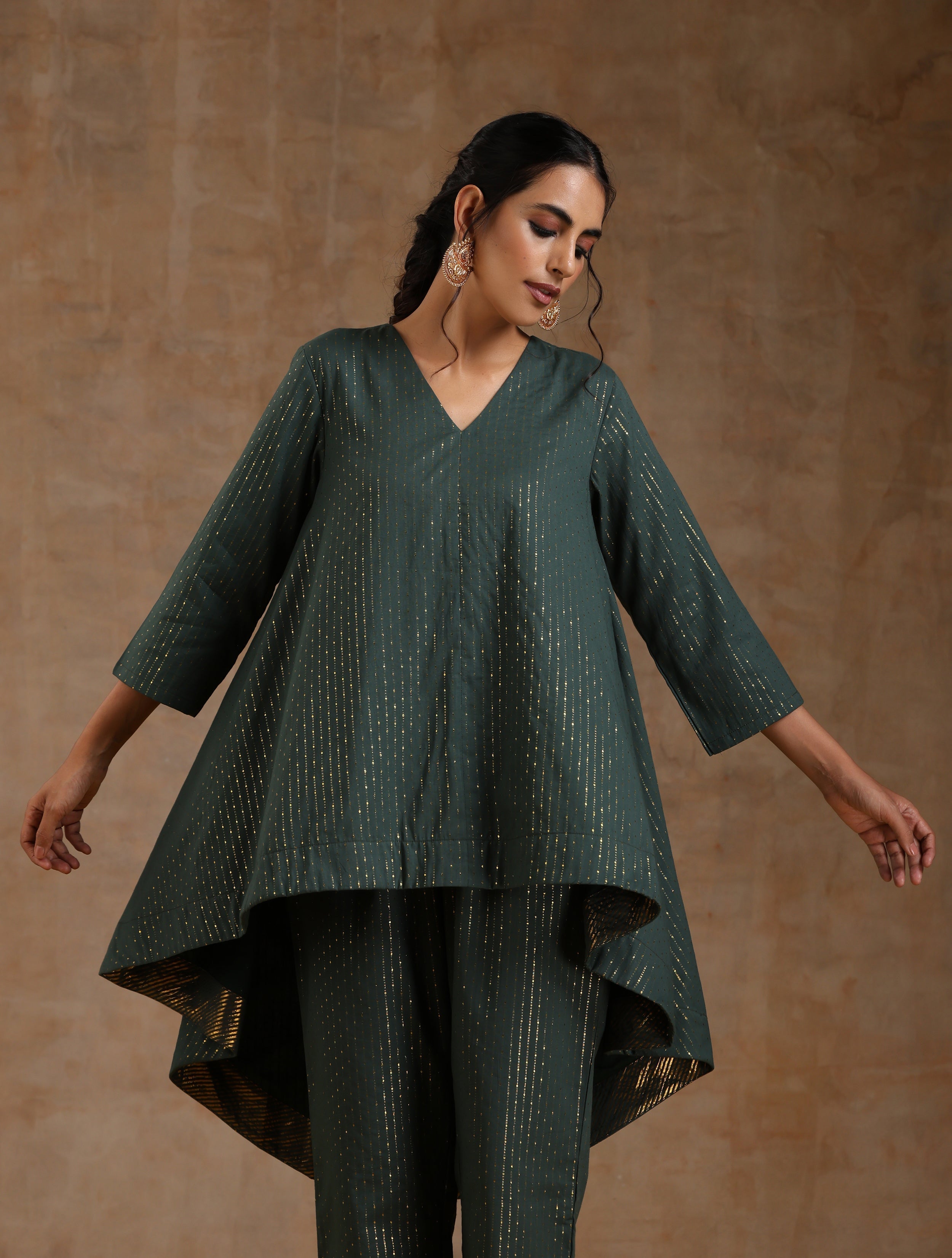 trueBrowns Dark Green Gold Cotton High-Low Co-Ord Set