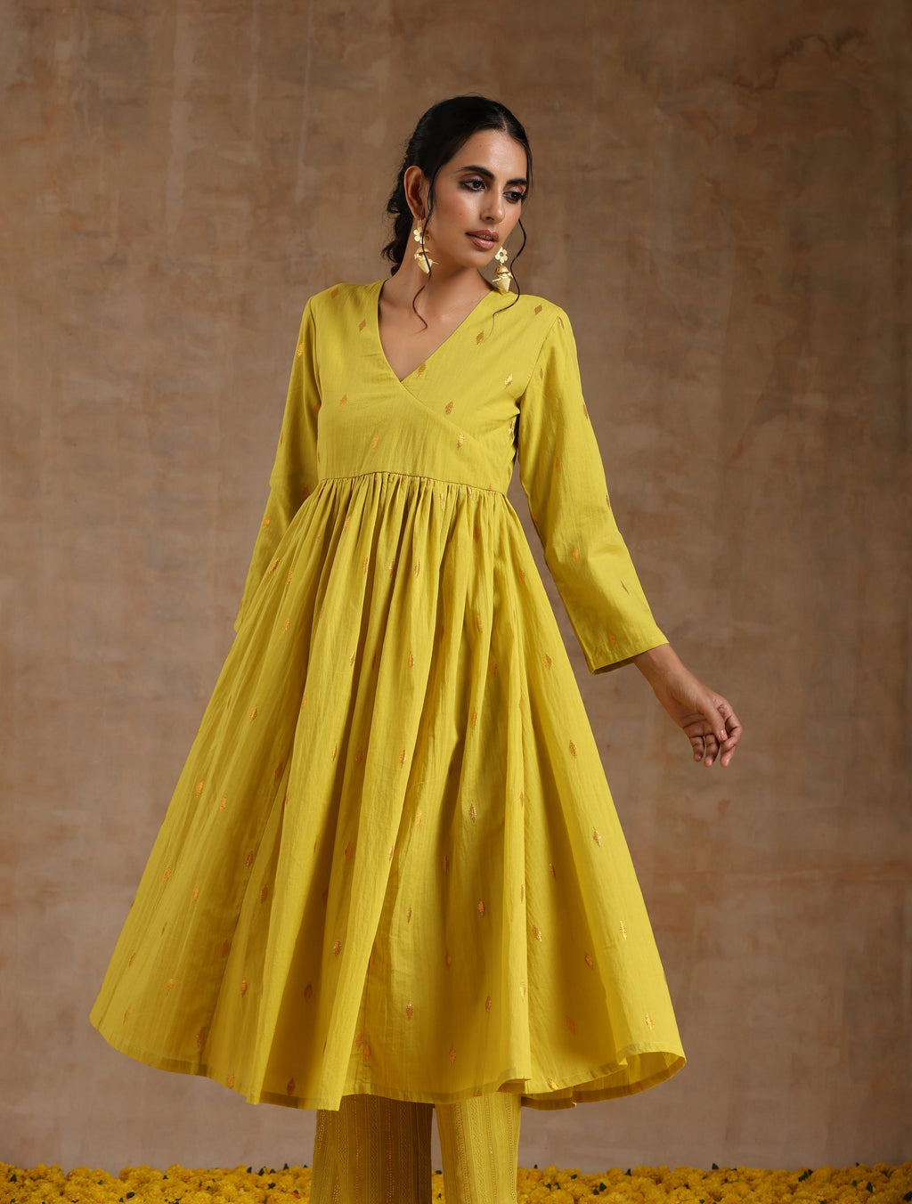 trueBrowns Lime Gold Cotton Kalidar Kurta Set