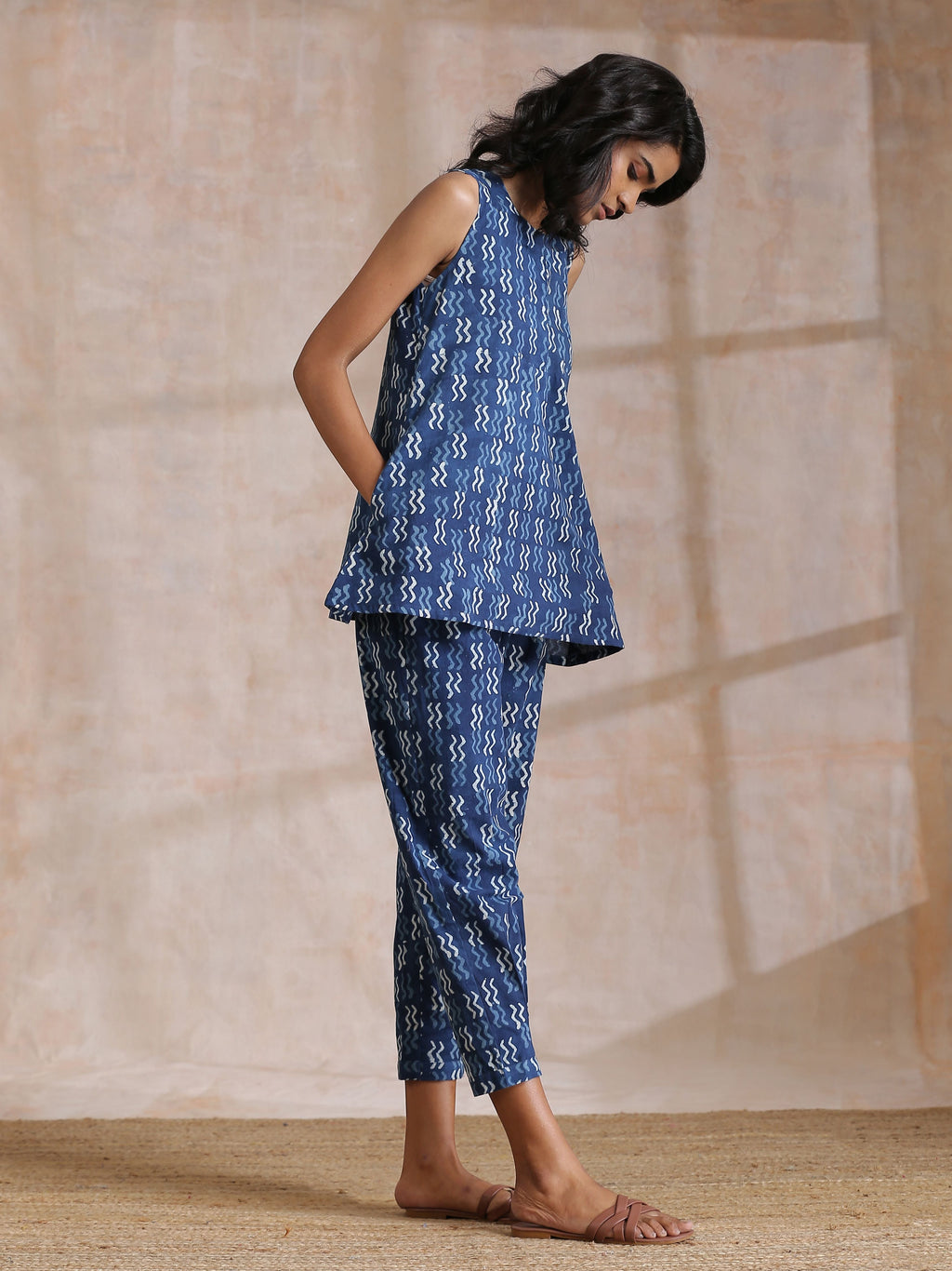 trueBrowns Indigo Dabu Zig-Zag Motifs Print Cotton Sleeveless Co-Ord Set