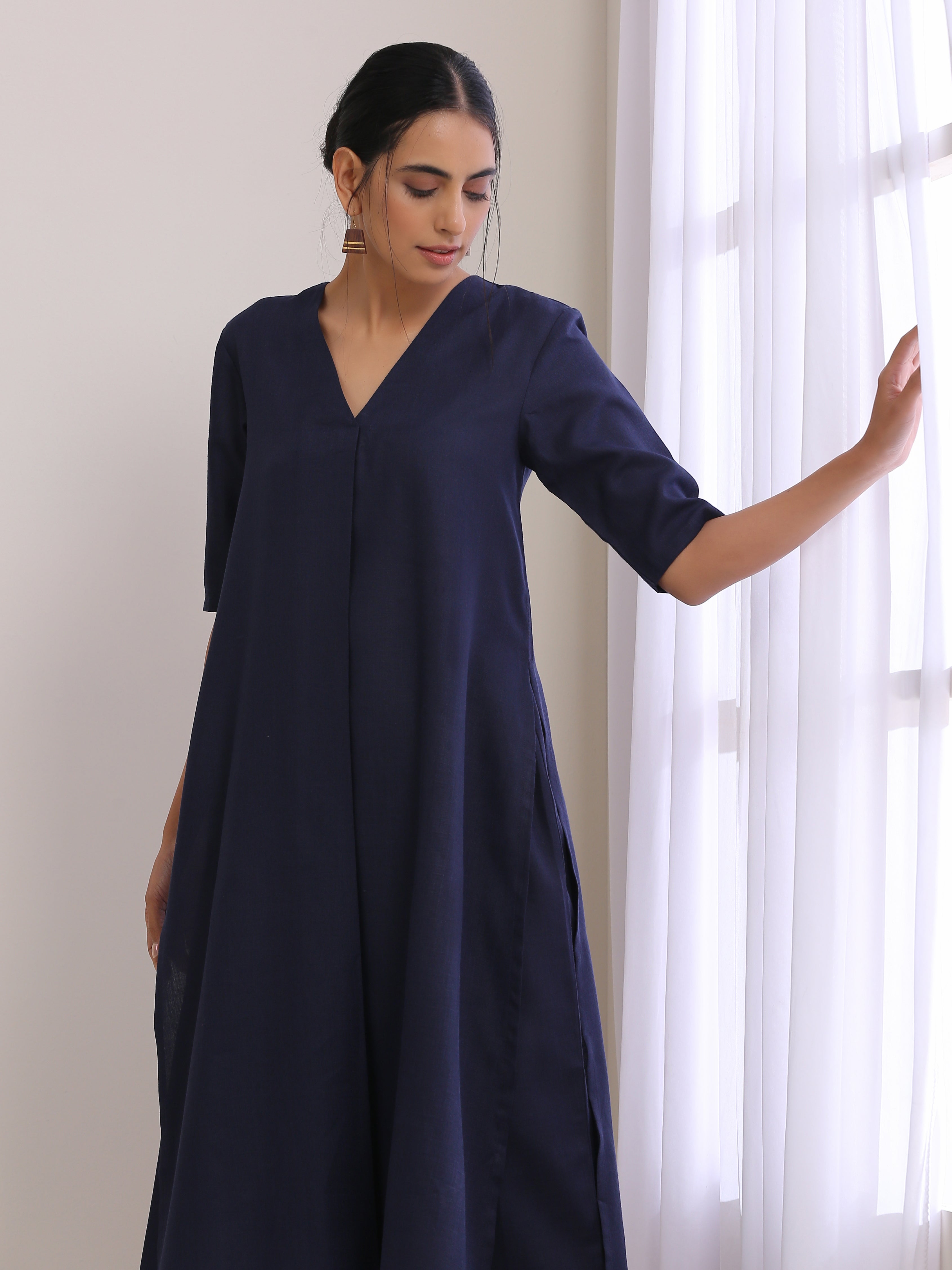 trueBrowns Blue Slub High Slit Kurta Pant Set
