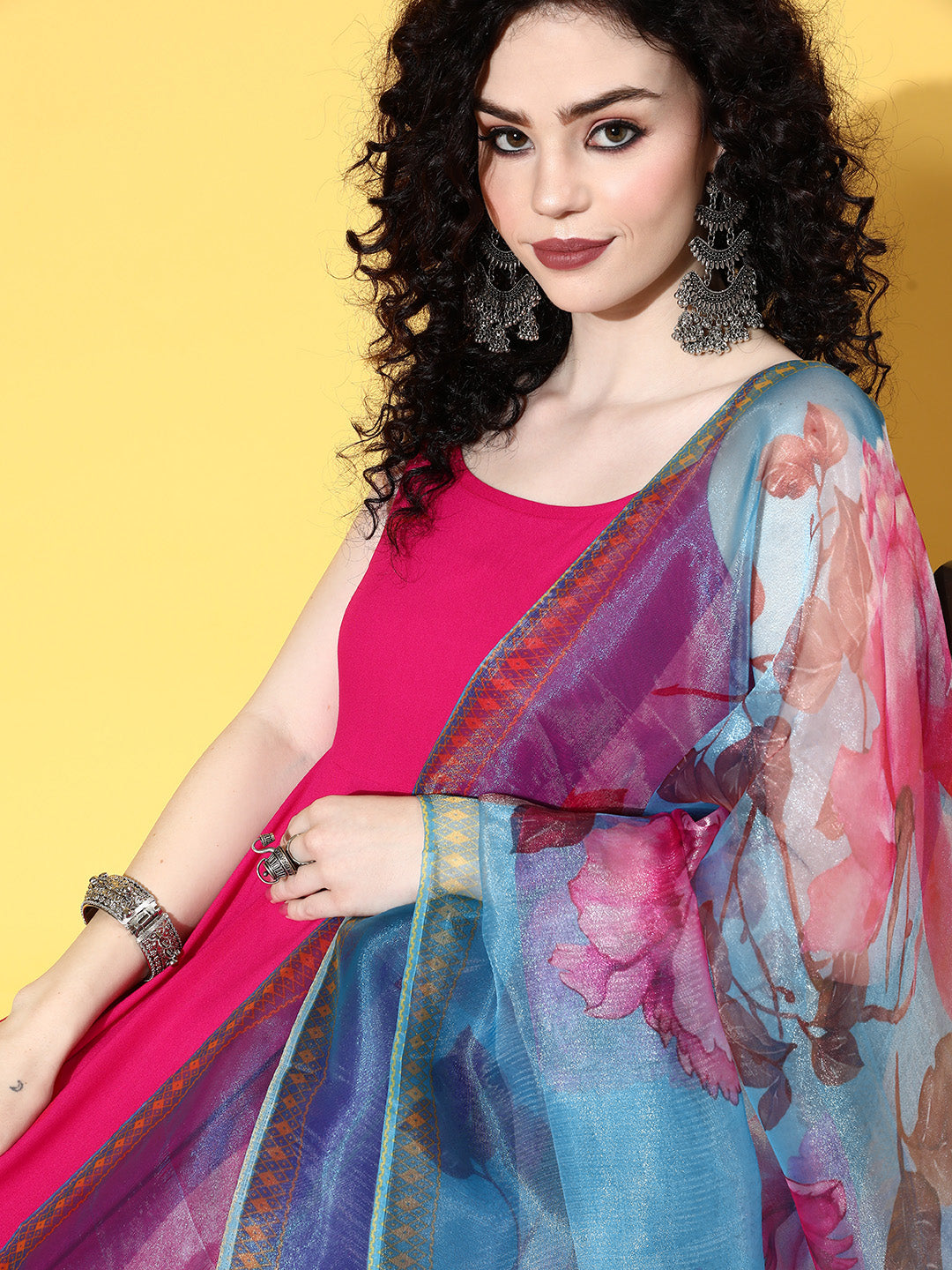 InWeave Strappy Set In Fuchsia With Blue Fuchsia Organza Dupatta