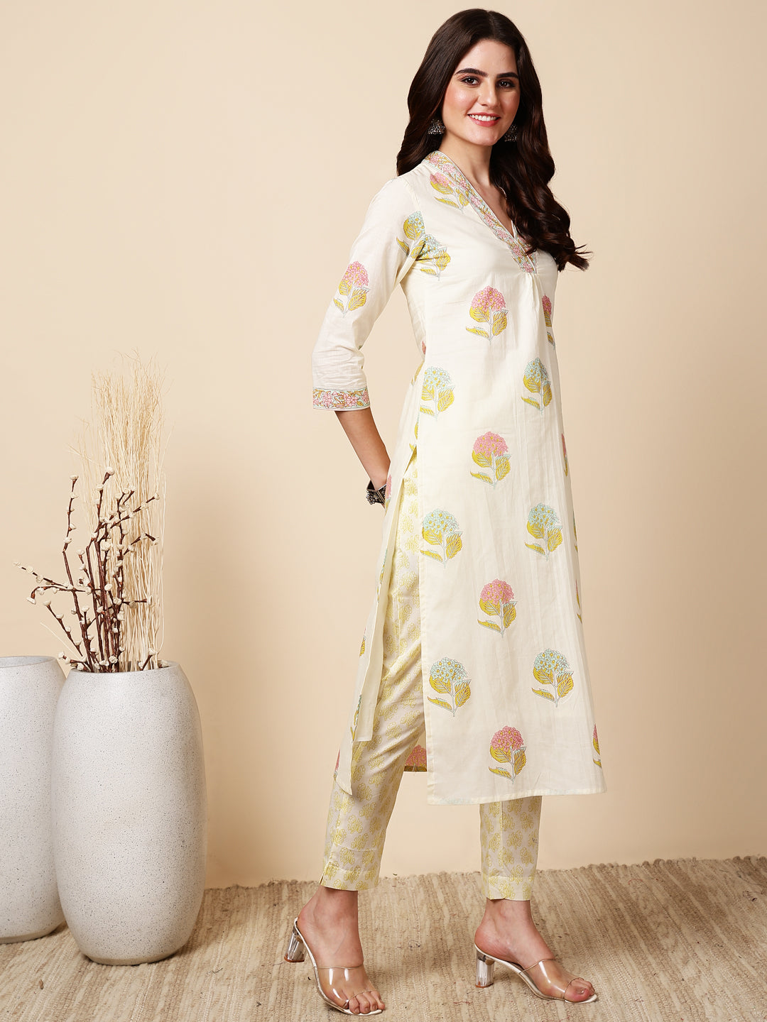 Antaran Cream Pure Cotton Floral Printed Kurta Pant And Dupatta Set