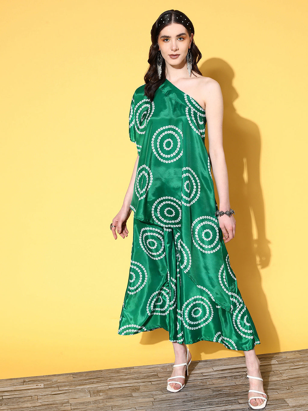 InWeave Women's Green Bandhani Motif One Shoulder Palazzo Set