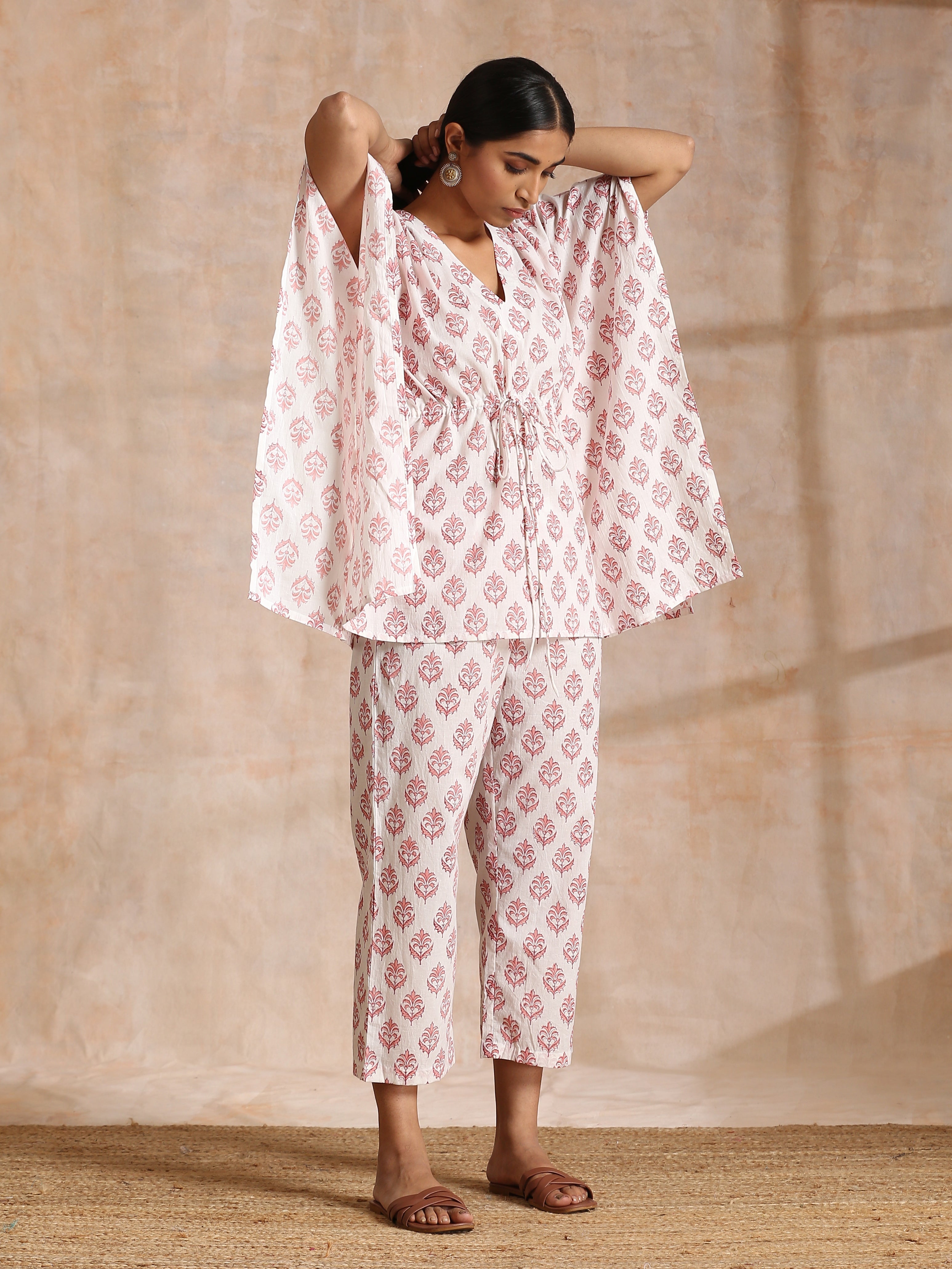 trueBrowns Pink Buta On White Block Print Cotton Kaftan Co-Ord Set