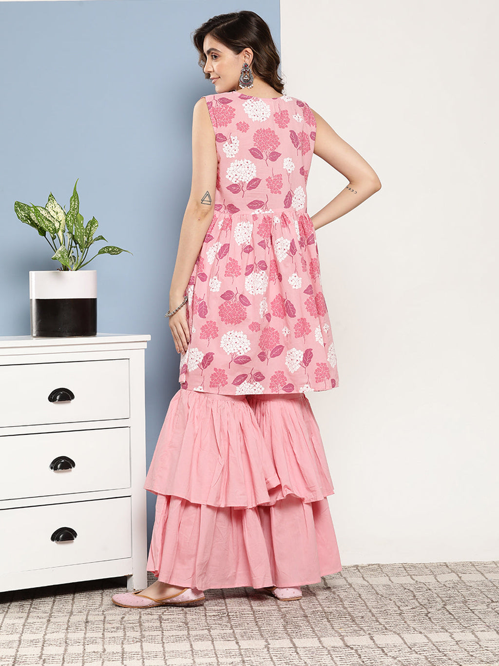 InWeave Women's Pink Printed Chintz Tiered Sharara Set
