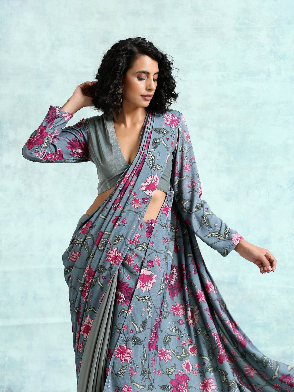 trueBrowns Grey Printed Velvet Ready to Wear Saree