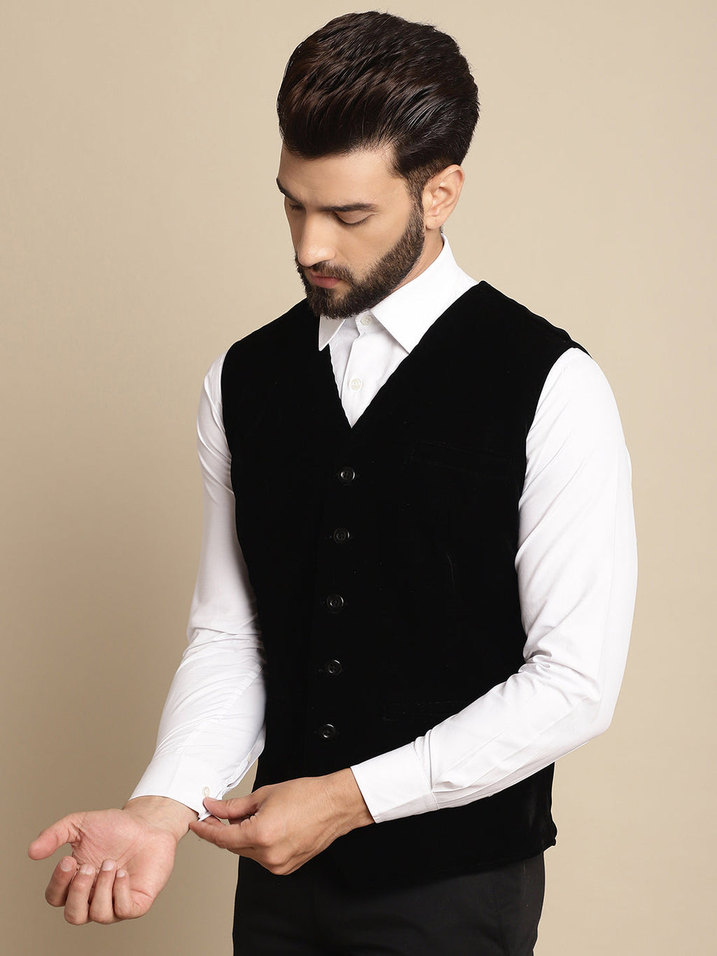 Even Apparels Men's Black Waistcoat with welt pockets