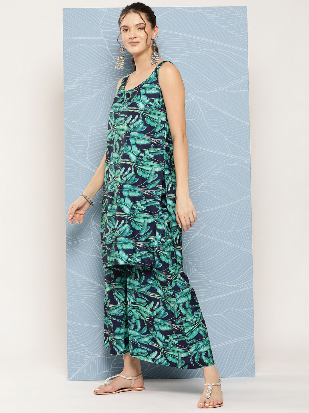 InWeave Women's Navy Green Big Leaf Print Crepe Kurta Set
