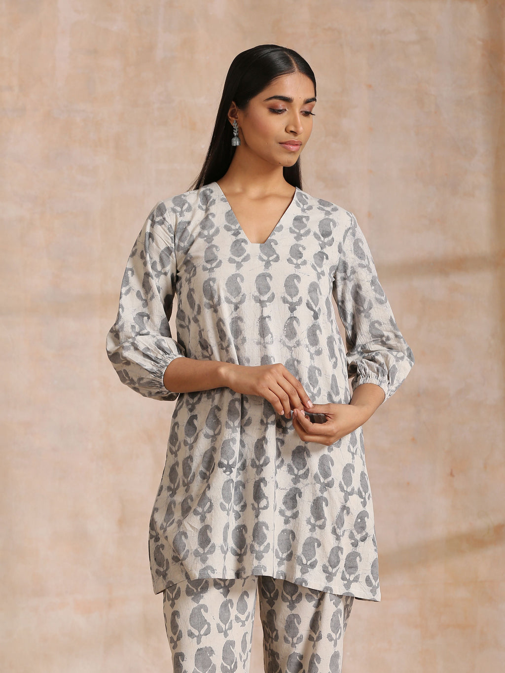 trueBrowns Grey Dabu Buta Print Cotton V-Square Neck Co-Ord Set