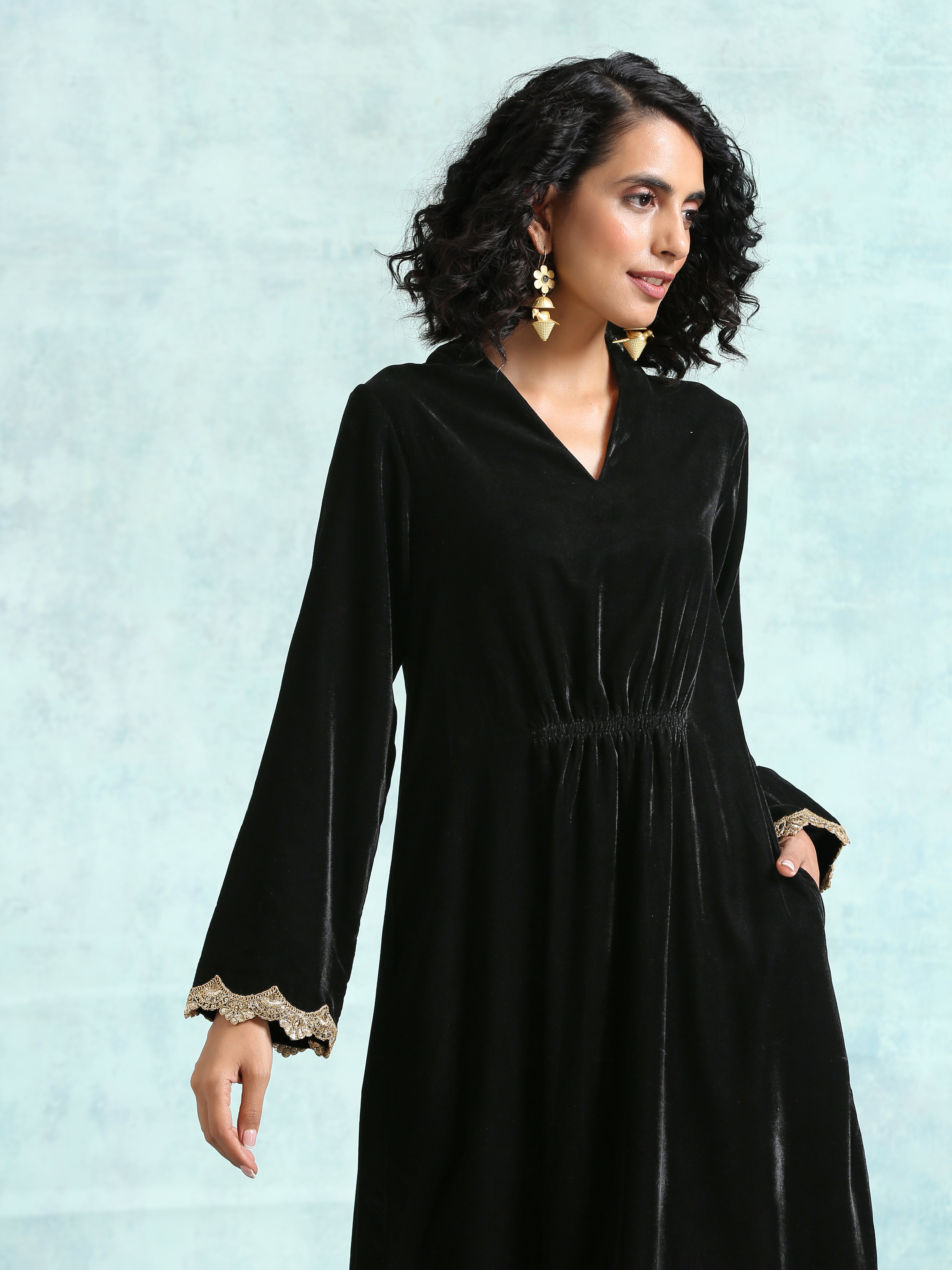 trueBrowns Black Velvet Lace Kurta