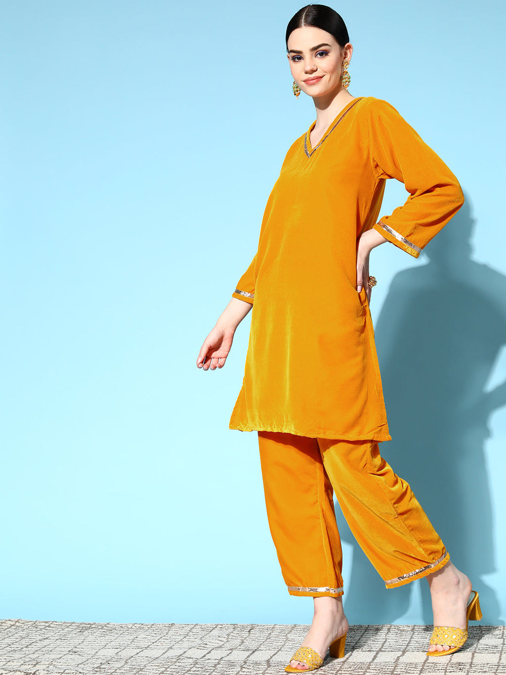 InWeave Women's Mustard Velvet Kurta Set With Mustard Gold Dupatta