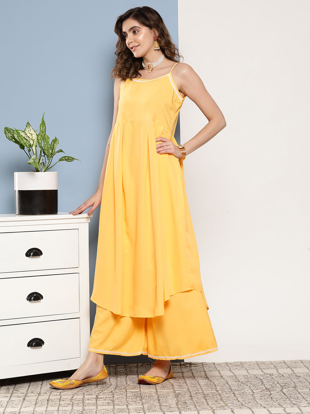 InWeave Women's Cassatta Yellow Cr Strappy Set With Mustard Brown Cape