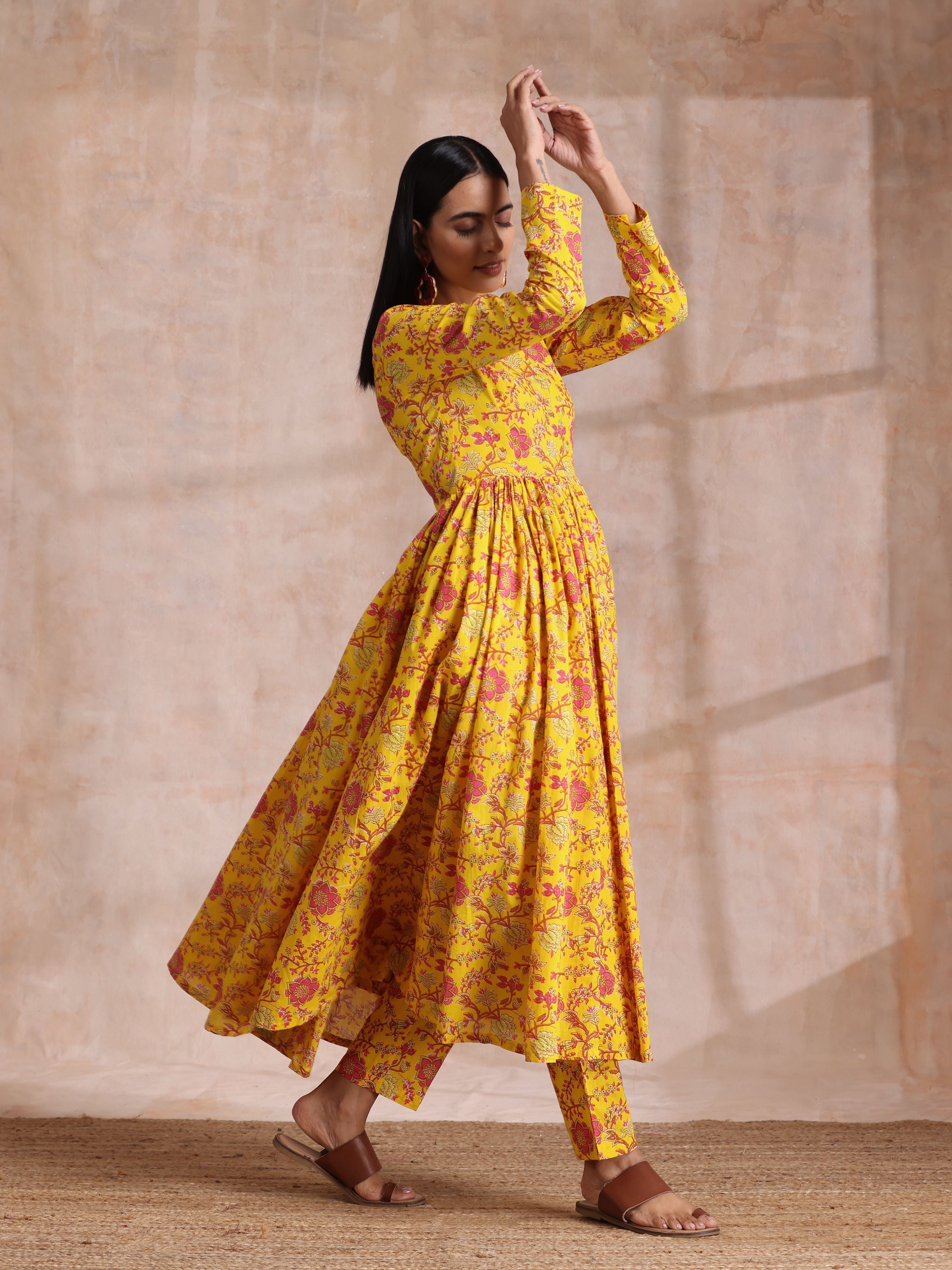 trueBrowns Sunshine Yellow Overall Floral Block Print Cotton Kurta Pant Dupatta Set