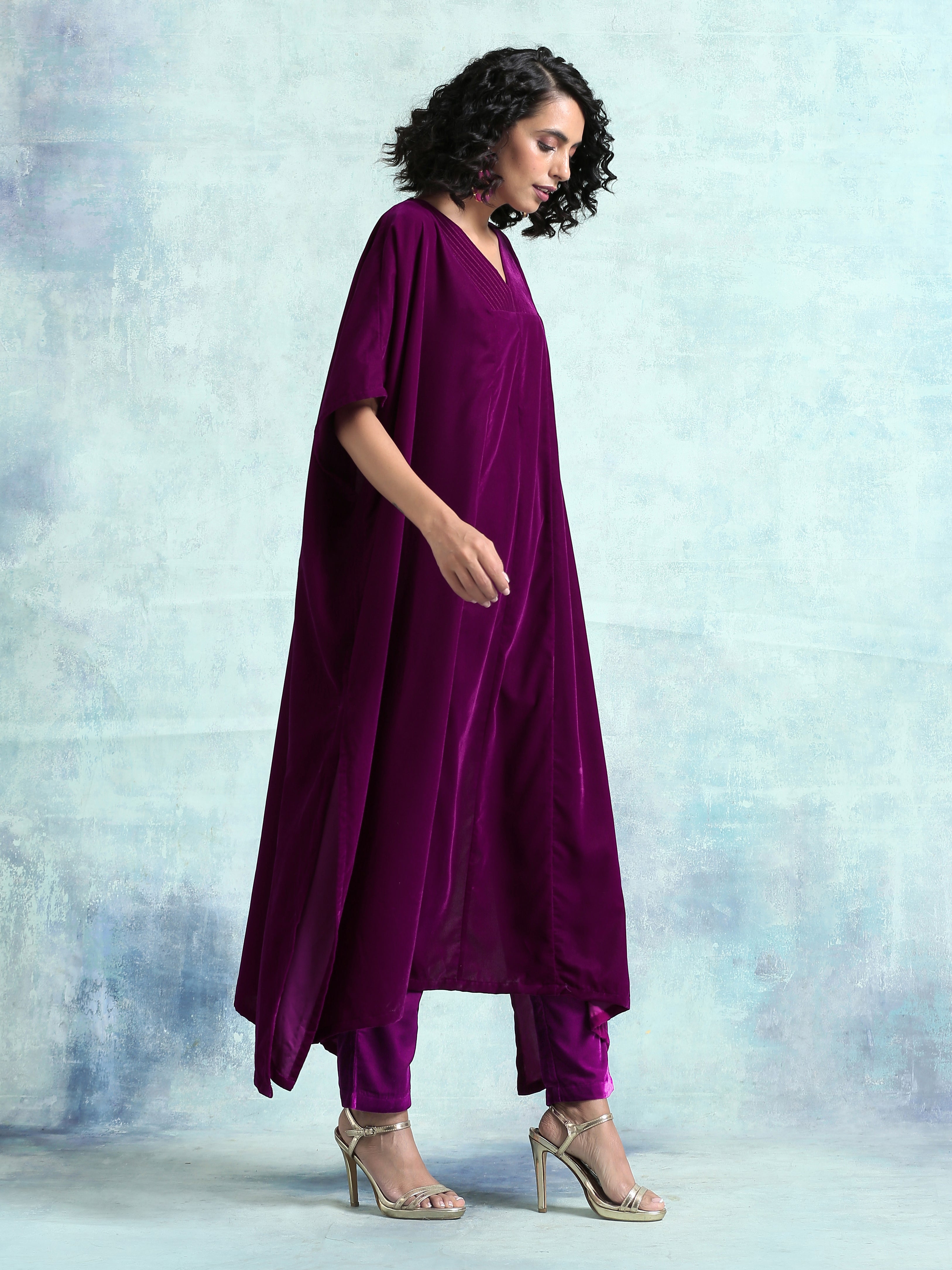 trueBrowns Wine Velvet Kaftan Kurta