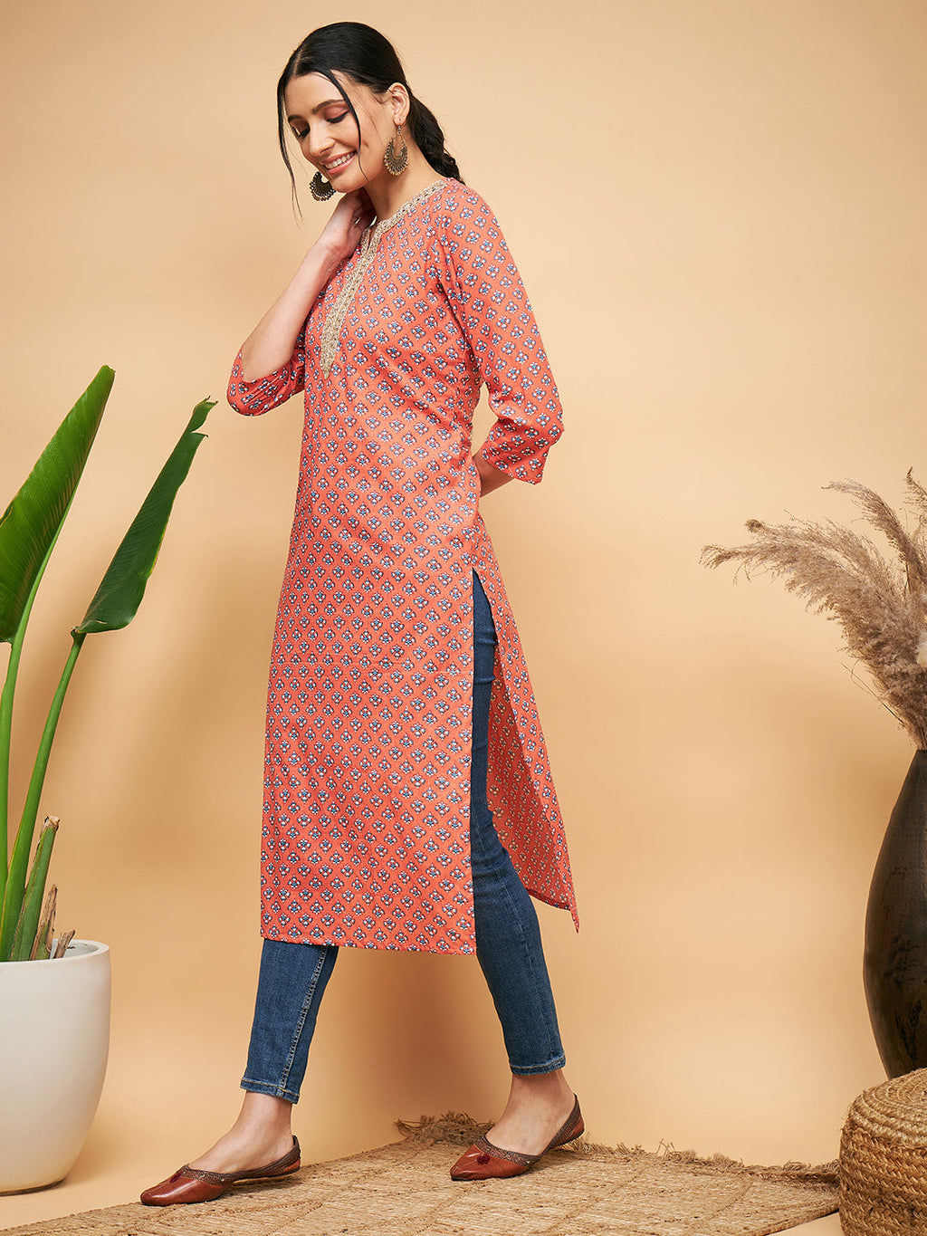 InWeave Women's Coral Blue Boota Print Gota Straight Kurta