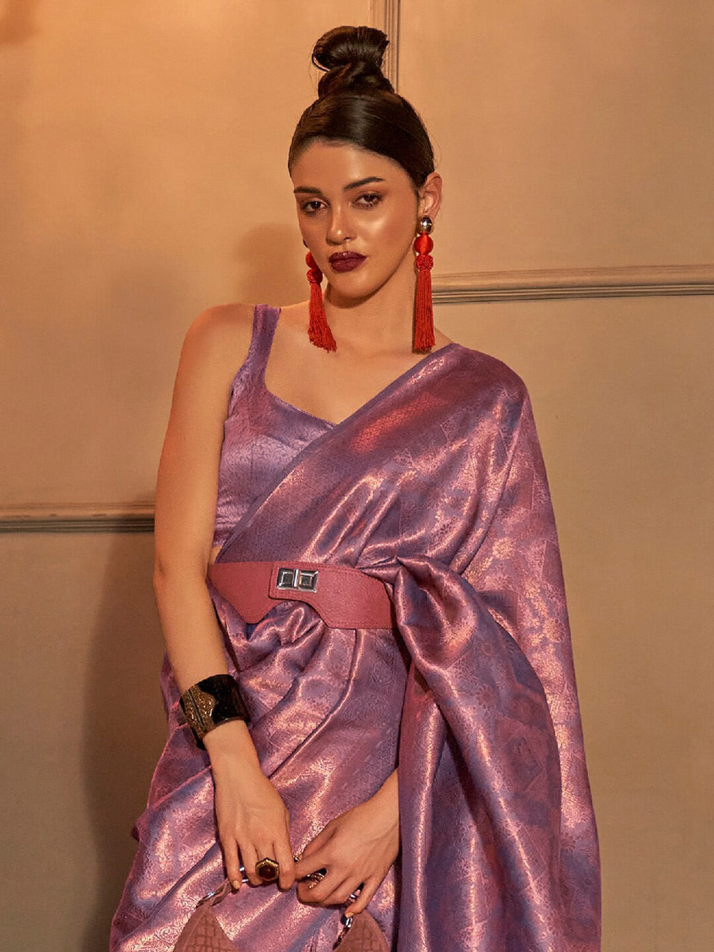 Saree Mall Woven Design Zari Silk Blend Kanjeevaram Saree