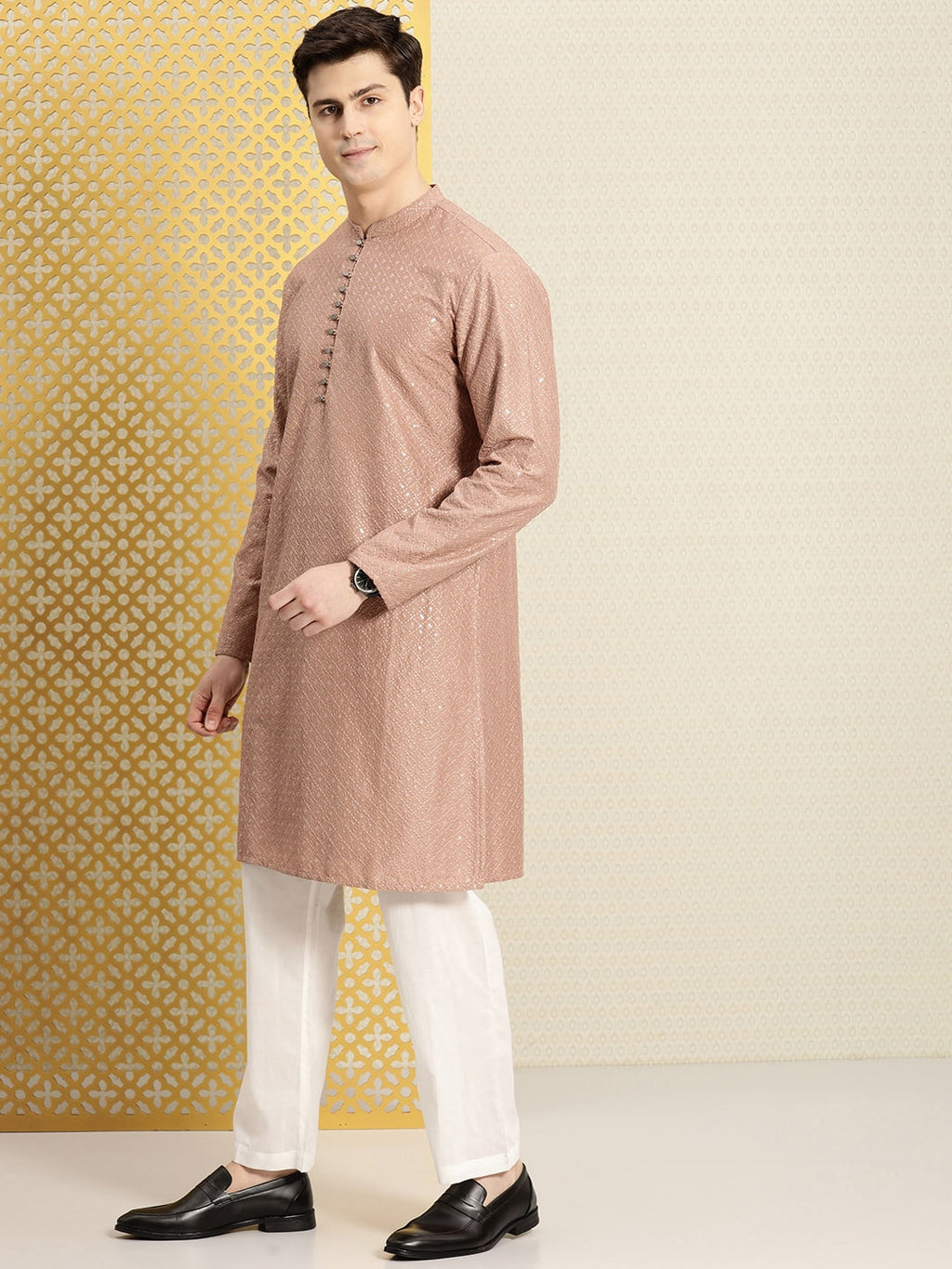 House of Pataudi Men Jashn Ethnic Motifs Embroidered Sequinned Kurta with Pyjamas