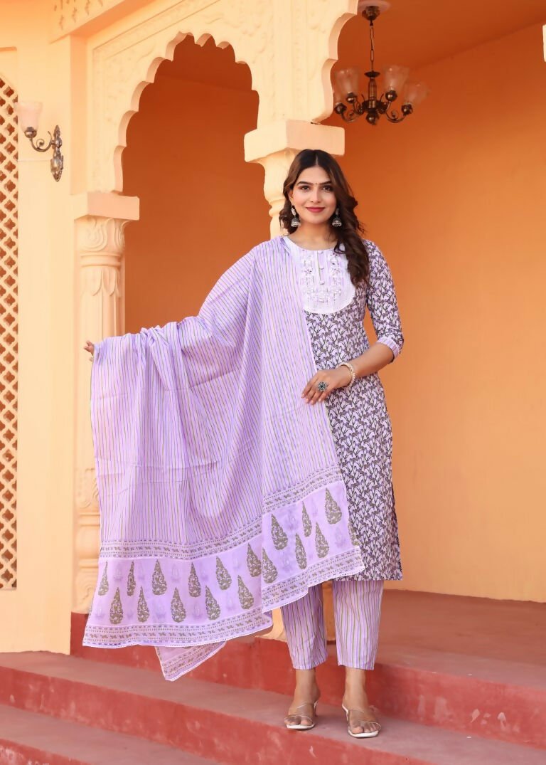 Alvano Printed Straight Kurti with Pant and Dupatta Set for Womens's and Girls Rayon