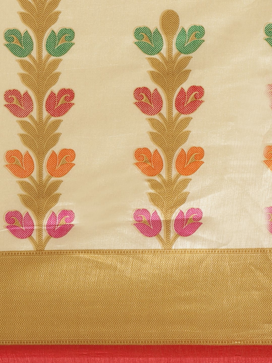 Saree Mall Beige & Cream-Coloured Printed Saree
