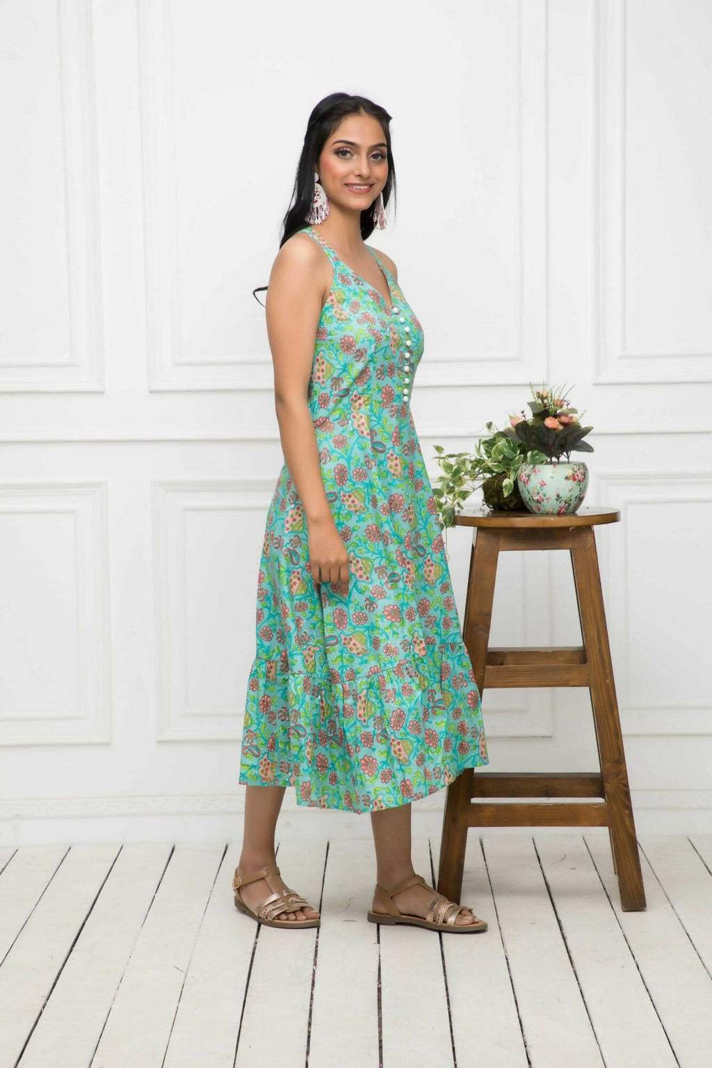 Myshka Women Green Floral Cotton A-Line Round Neck Long Dress