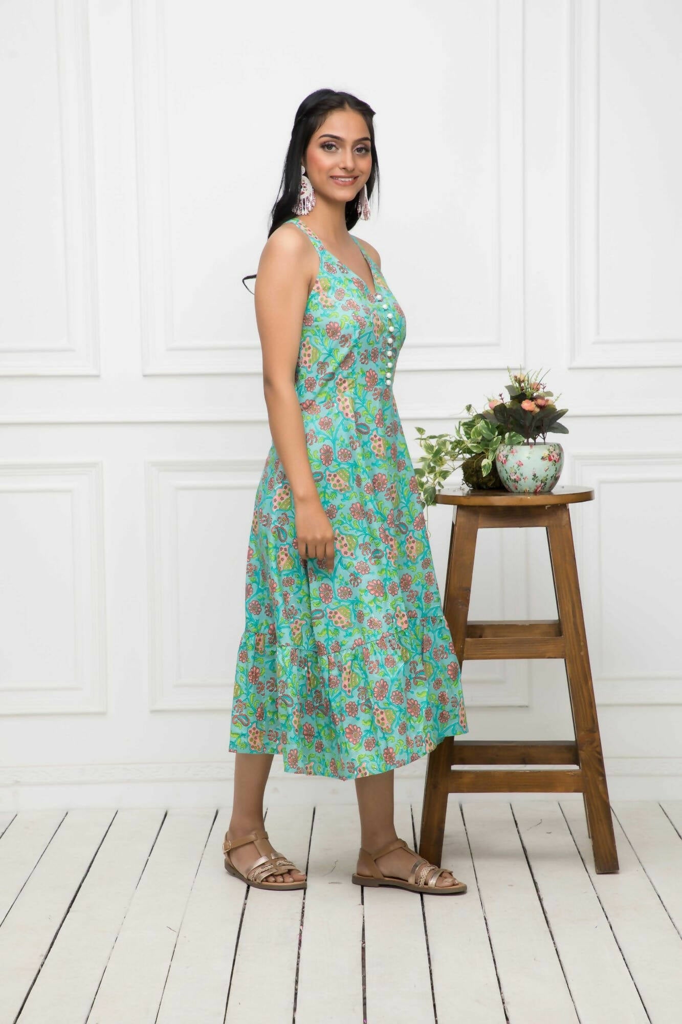 Myshka Women Green Floral Cotton A-Line Round Neck Long Dress