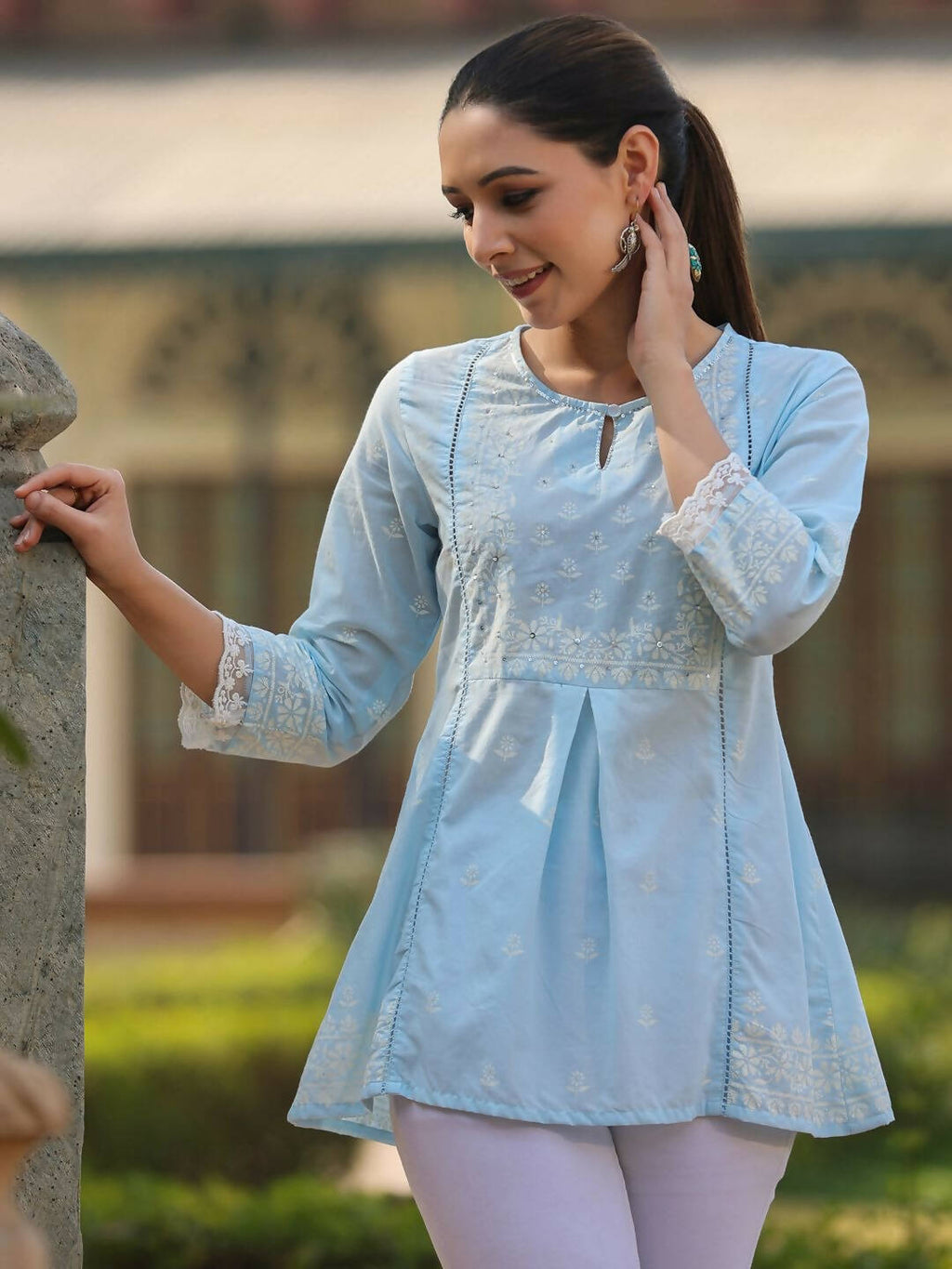 Juniper Women's Powderblue Cambric Floral Printed Tunic