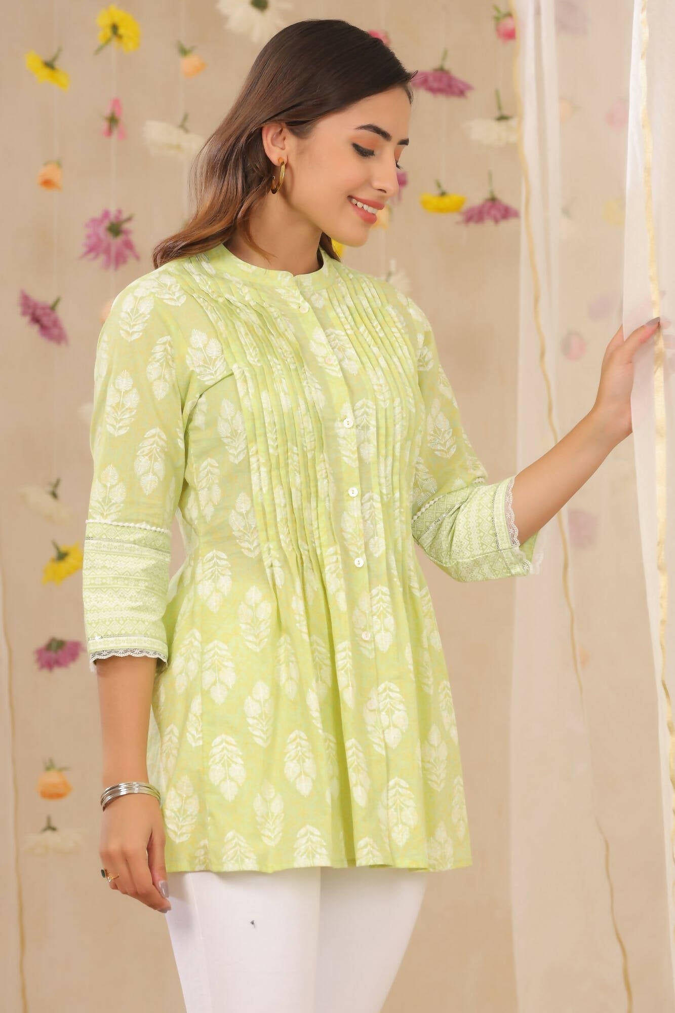 Juniper Women Limegreen Cambric Printed A-Line Tunic