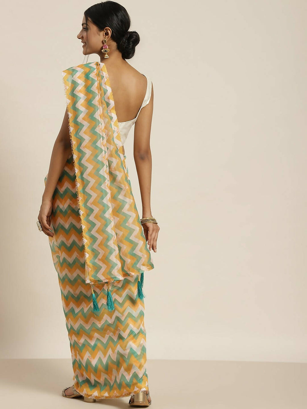 Green Organza Printed Saree With Blouse Piece - Nivaa