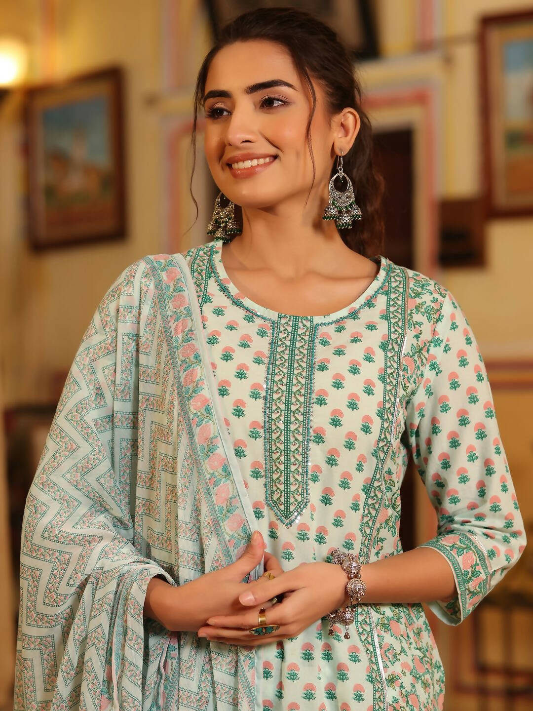 Juniper Women's Seagreen Cambric Floral Printed Kurta Palazzo Set