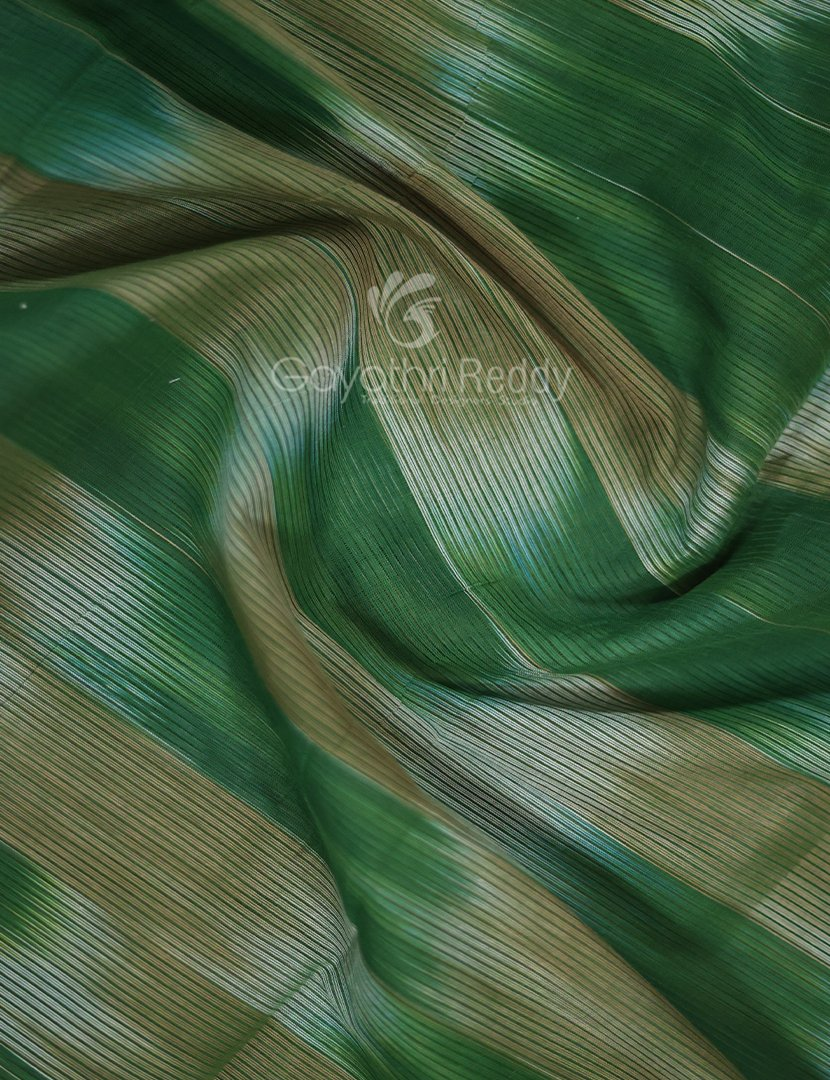 Dual Shades of Mango Green And Mustard Mangalagiri Ikkat Cotton Saree By Gayathri Reddy Designer Studio
