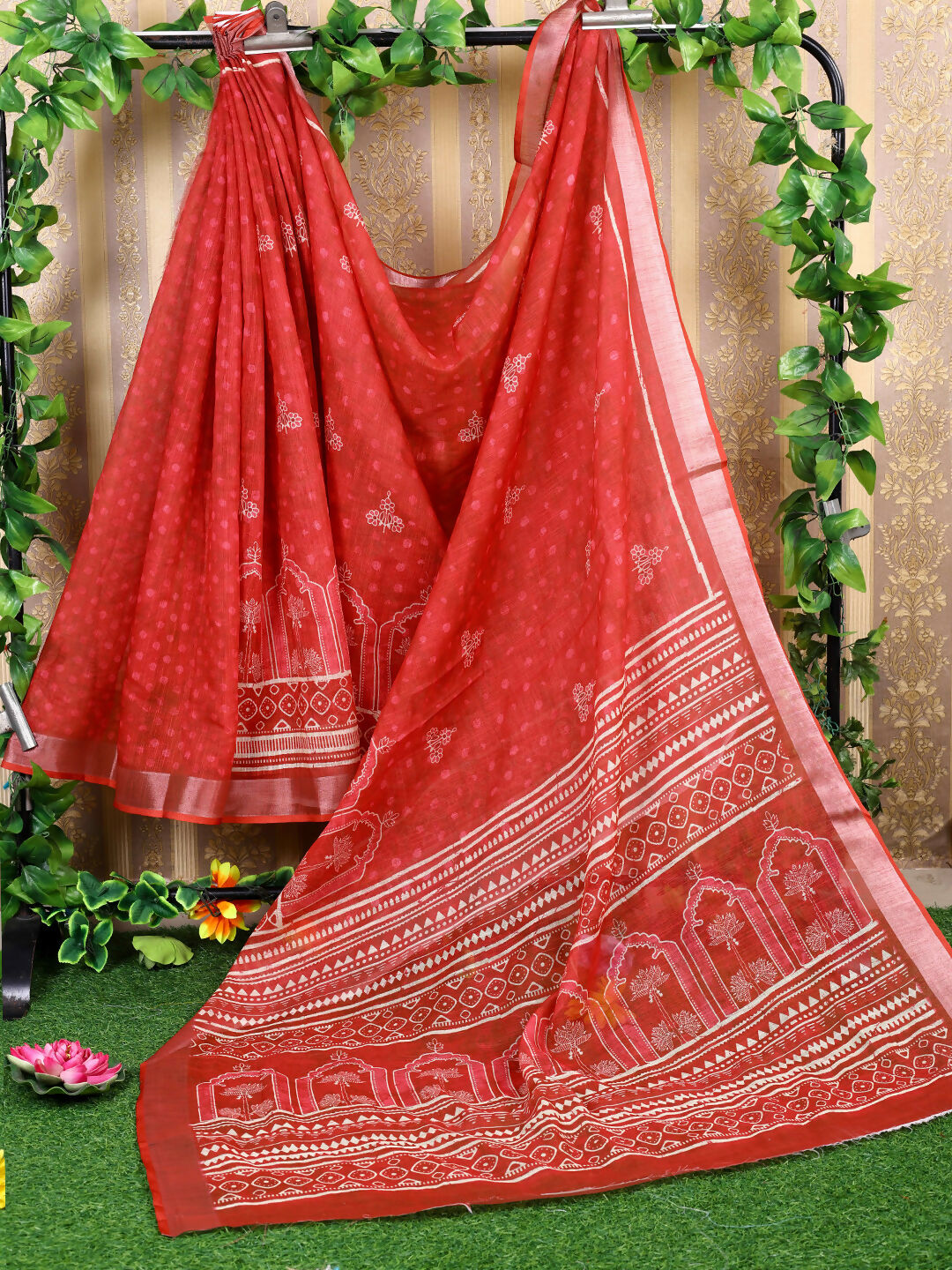 Shree Shyam Fashion Cotton Red Saree