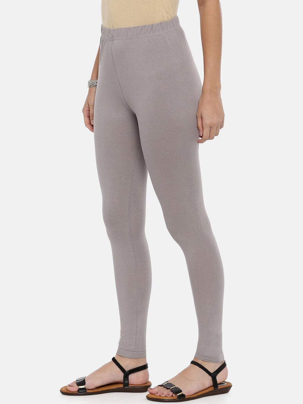 Souchii Women Grey Solid Slim-Fit Ankle-Length Leggings