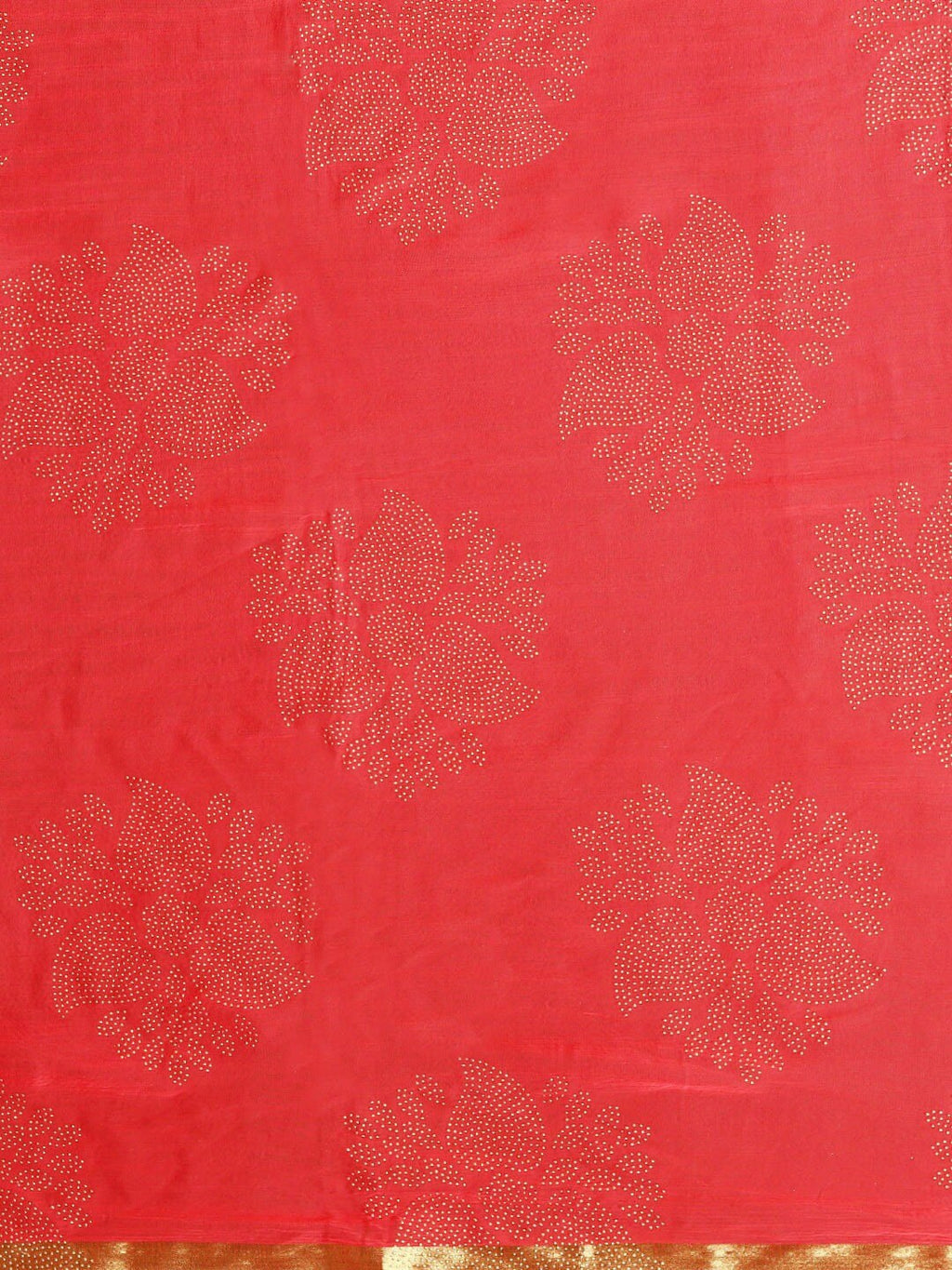 Saree Mall Peach-Coloured & Gold-Toned Zari Sarees