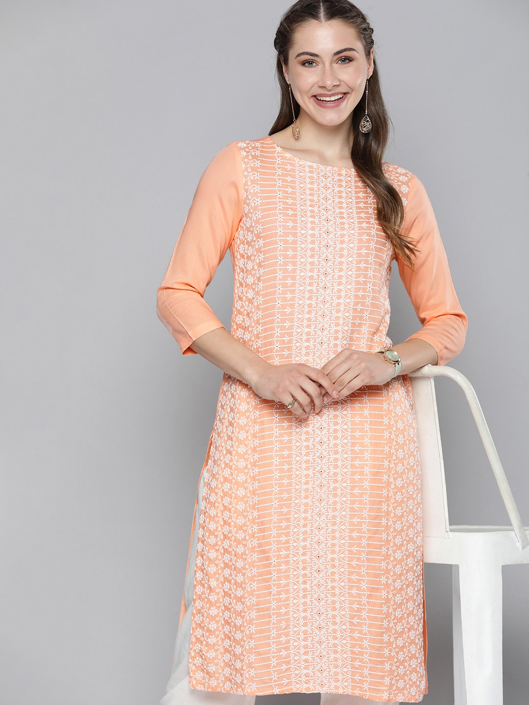 HERE&NOW Women Ethnic Motifs Embroidered Pastels Kurta