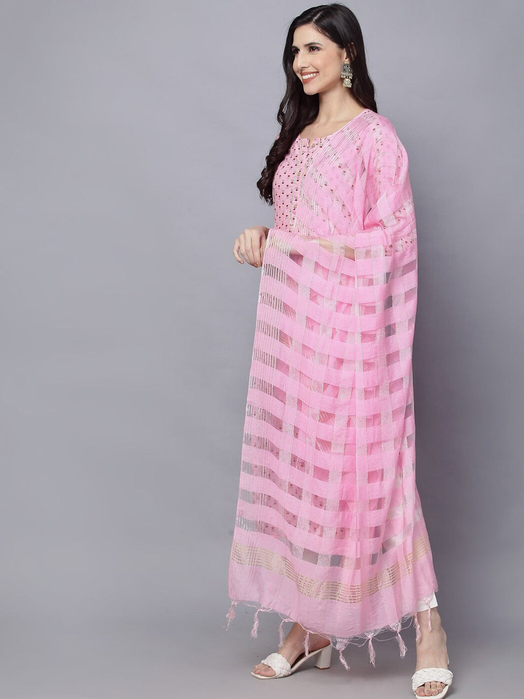 HERE&NOW Women Pink Floral Printed Kurta with Trousers & With Dupatta