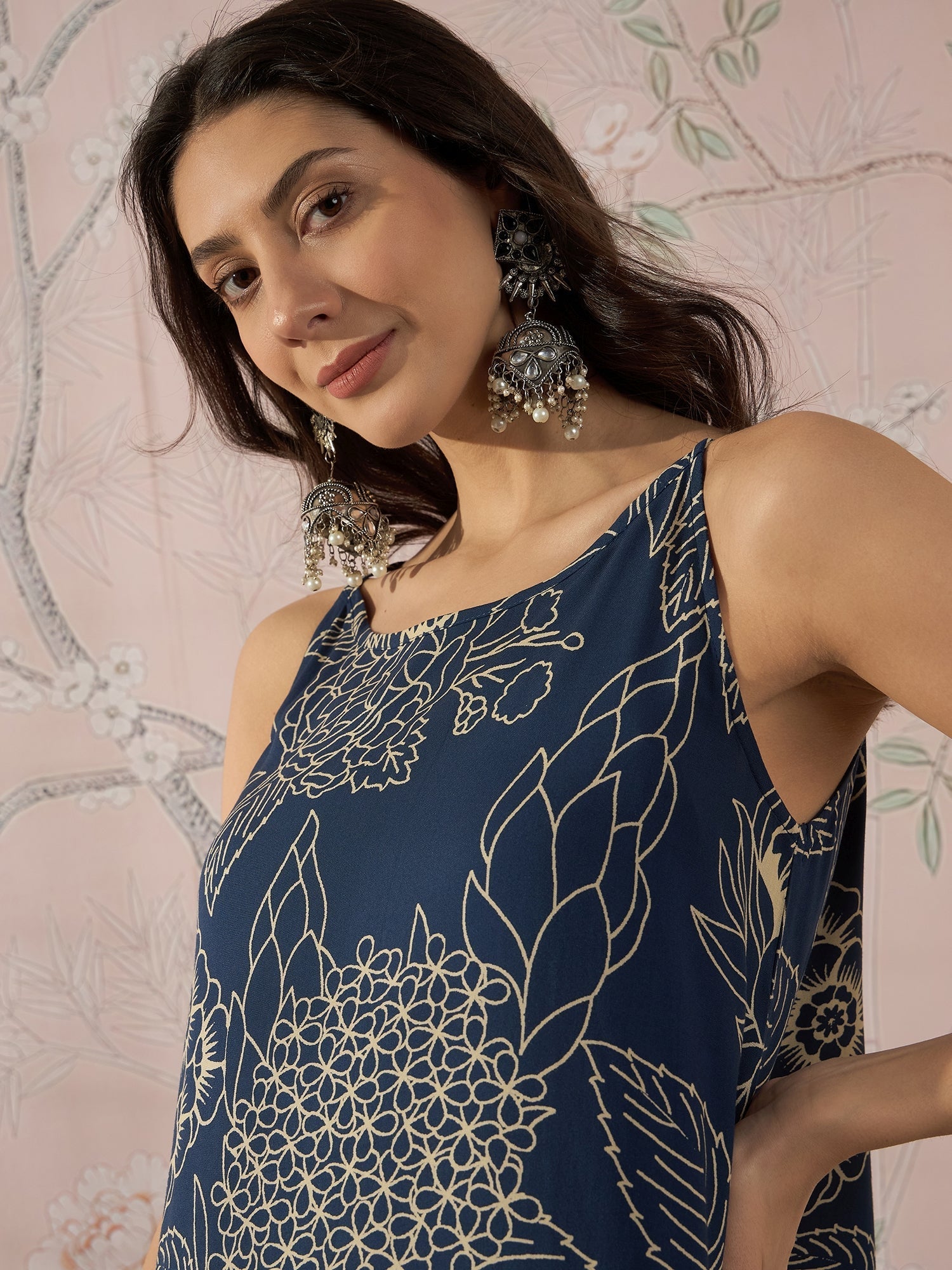 InWeave Peacock Teal Rose Leaf Strappy Set