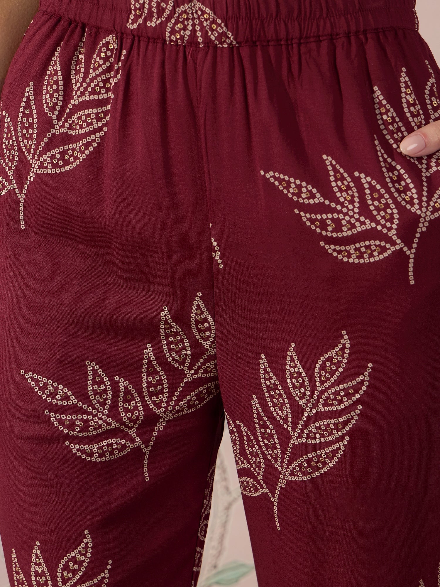 InWeave Dark Maroon Leaf Halter Strappy Set