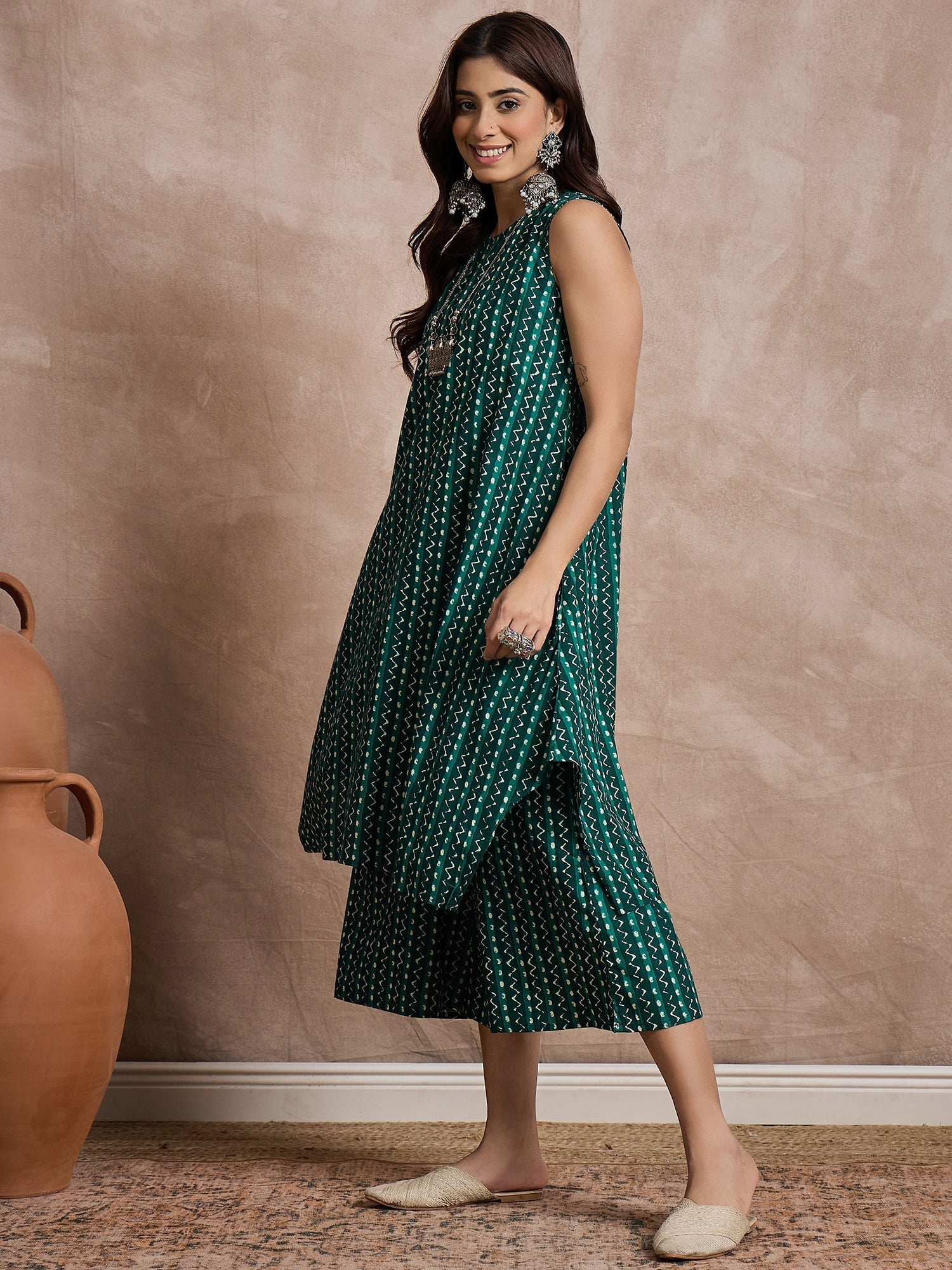 InWeave Teal Zig Zag Round Neck Kurta Set