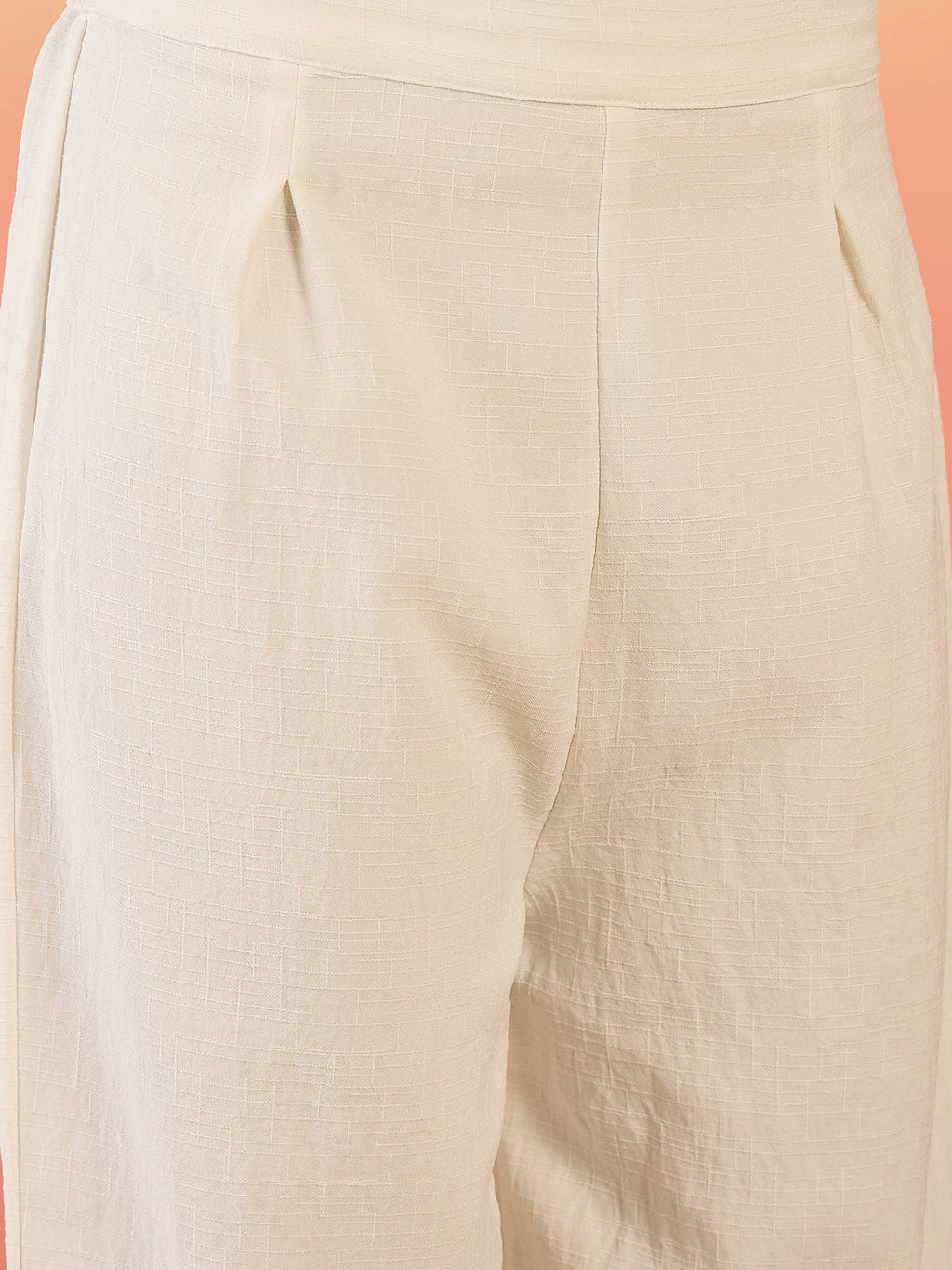 InWeave White Embroidery Mandarin White Set
