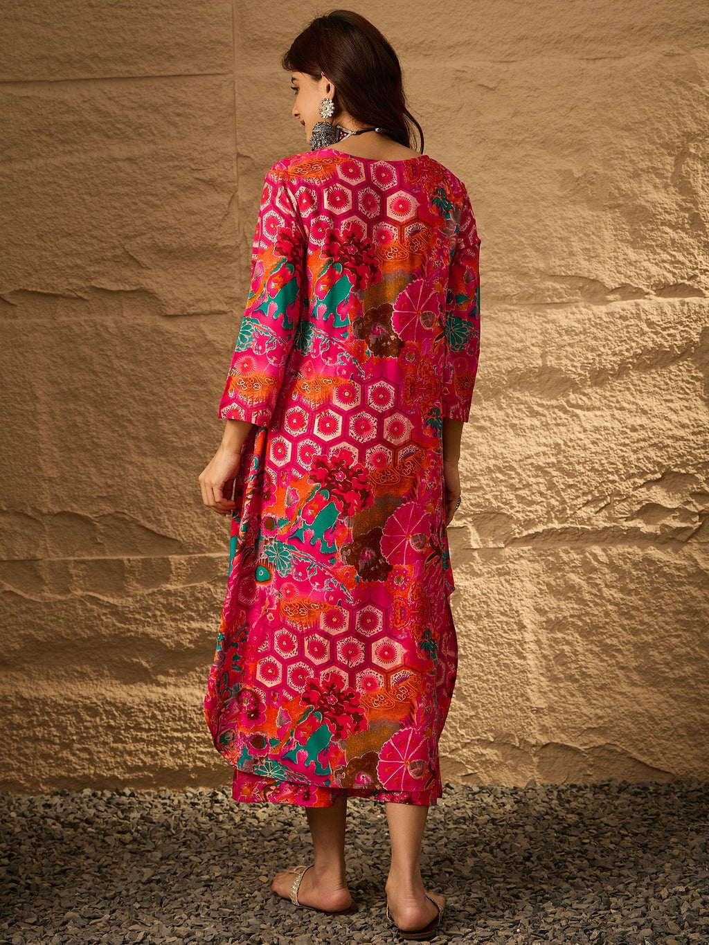 InWeave Fuchsia Orange V-Flared Kurta Set