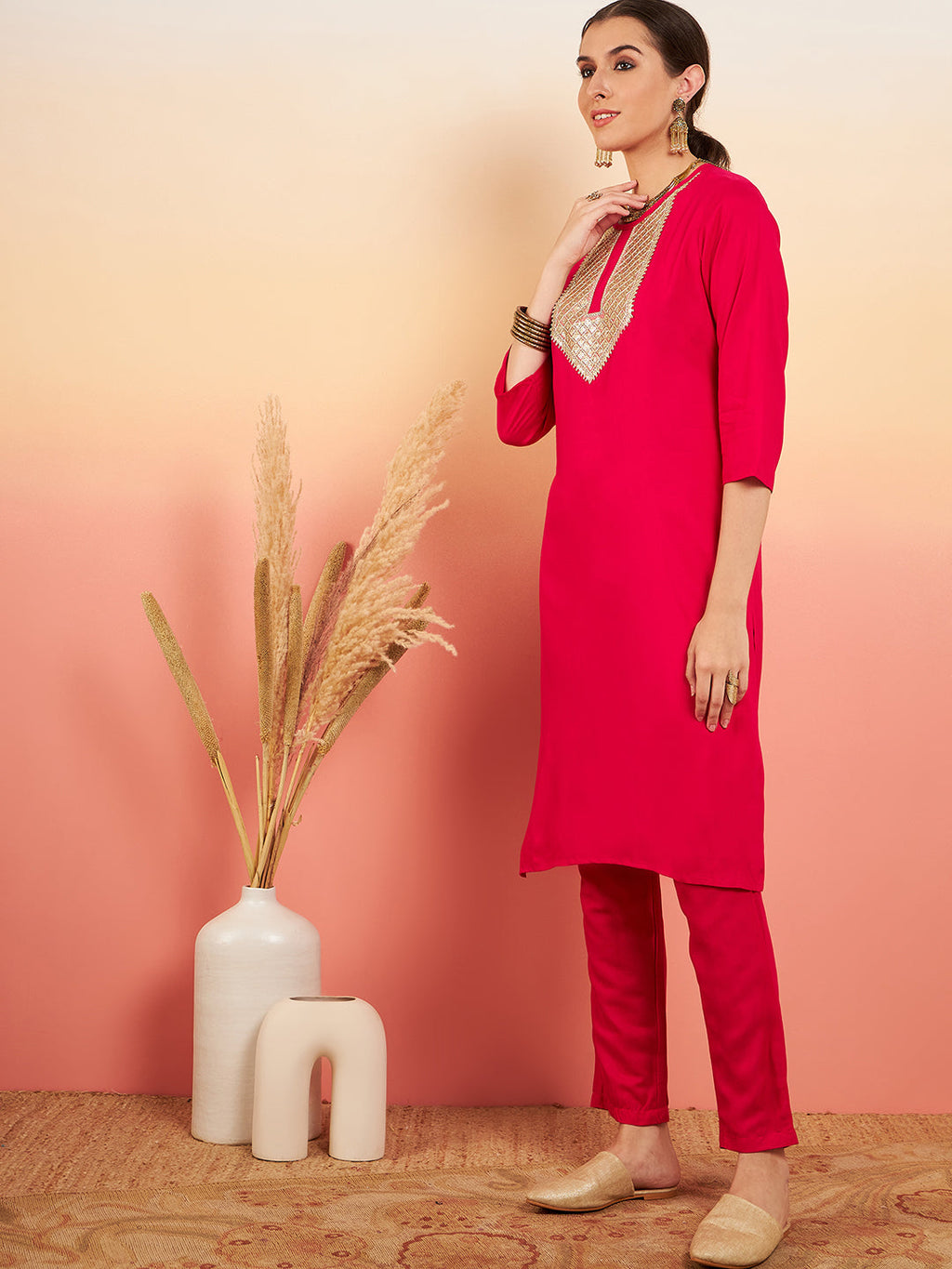 InWeave Women's Fuschia Sequance Patch Work Kurta Set