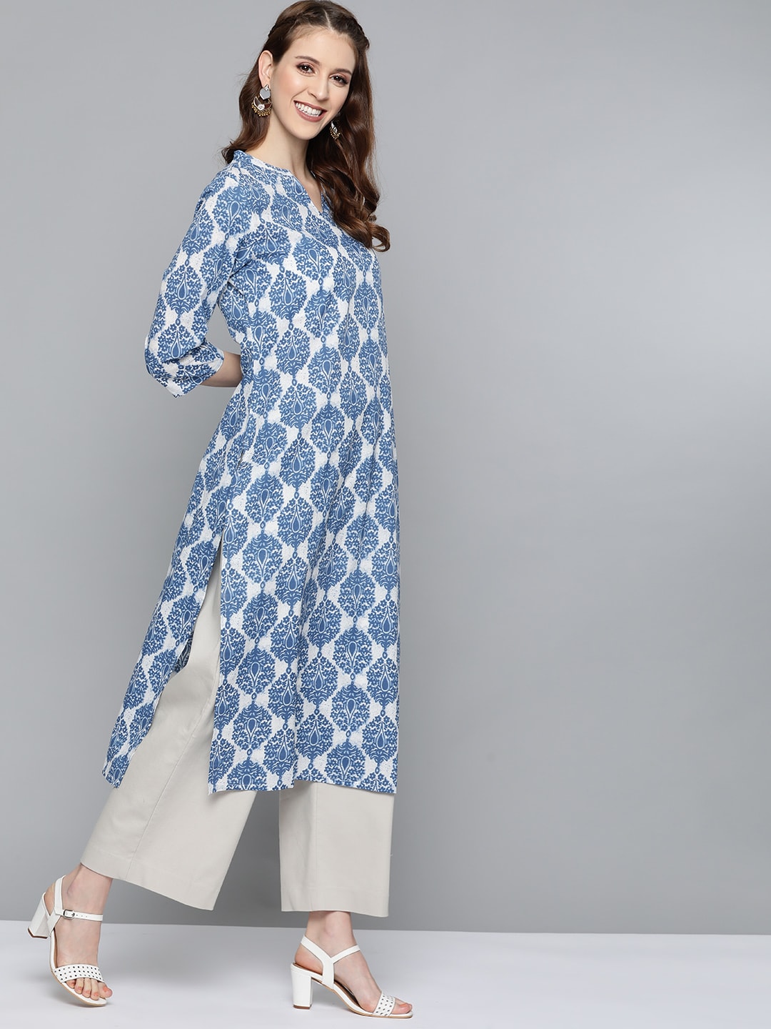HERE&NOW Women Blue & White Printed Straight Kurta