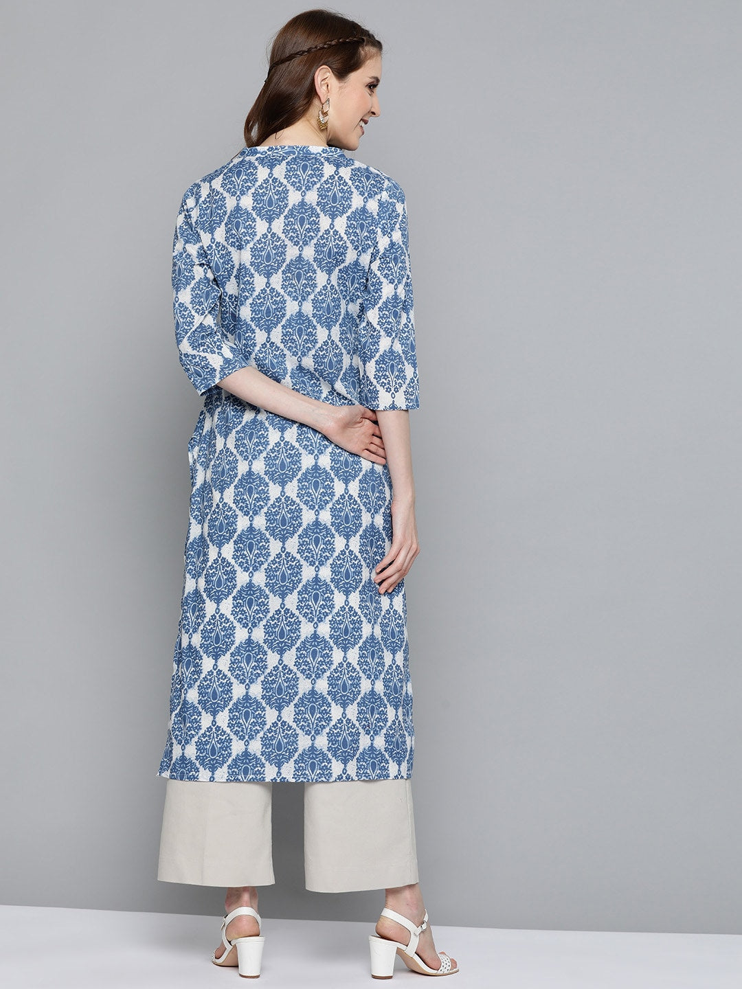 HERE&NOW Women Blue & White Printed Straight Kurta